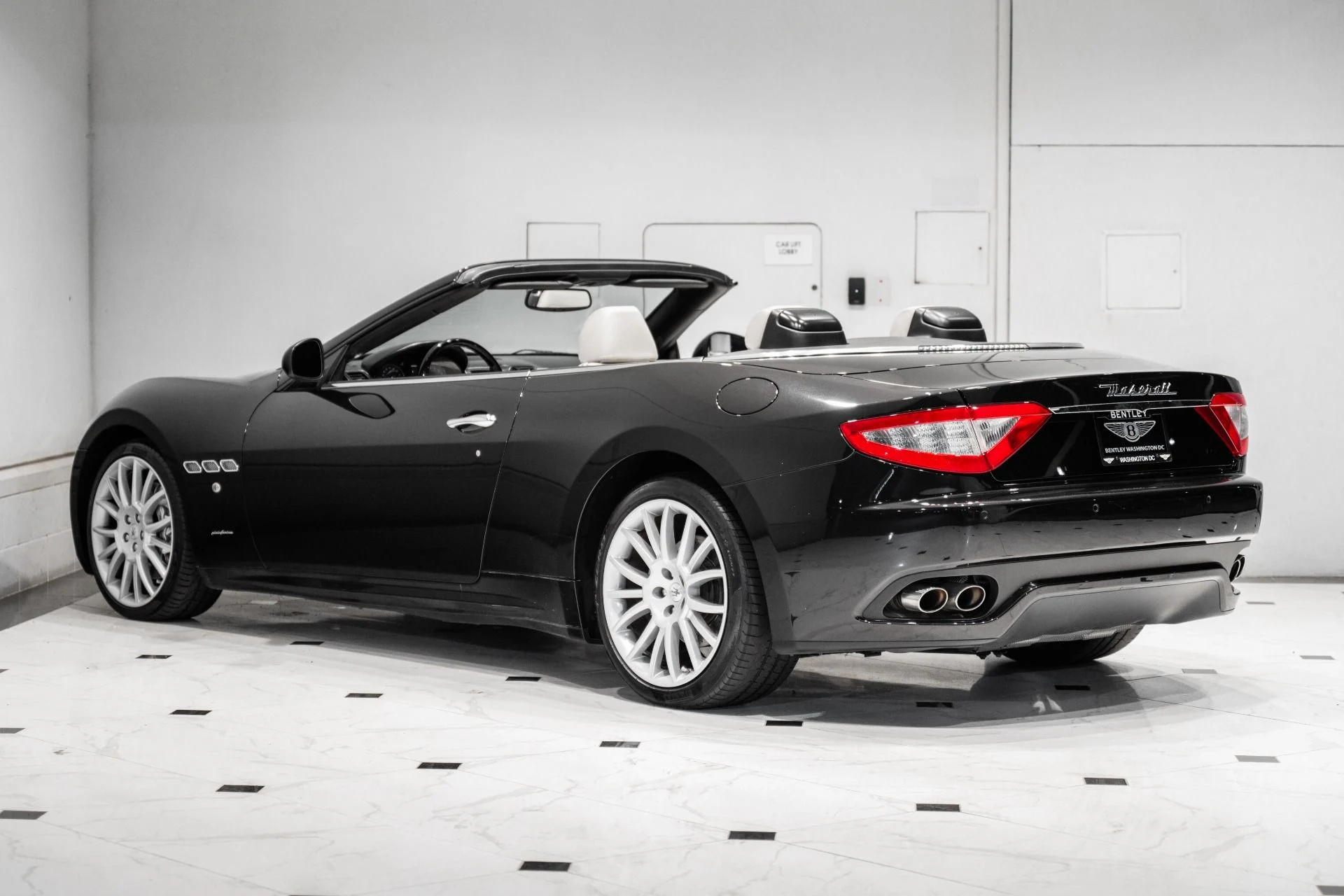 mph006_3364412933_Used_2012_Maserati_Gran_Turismo_1779160431_1f285c09d5