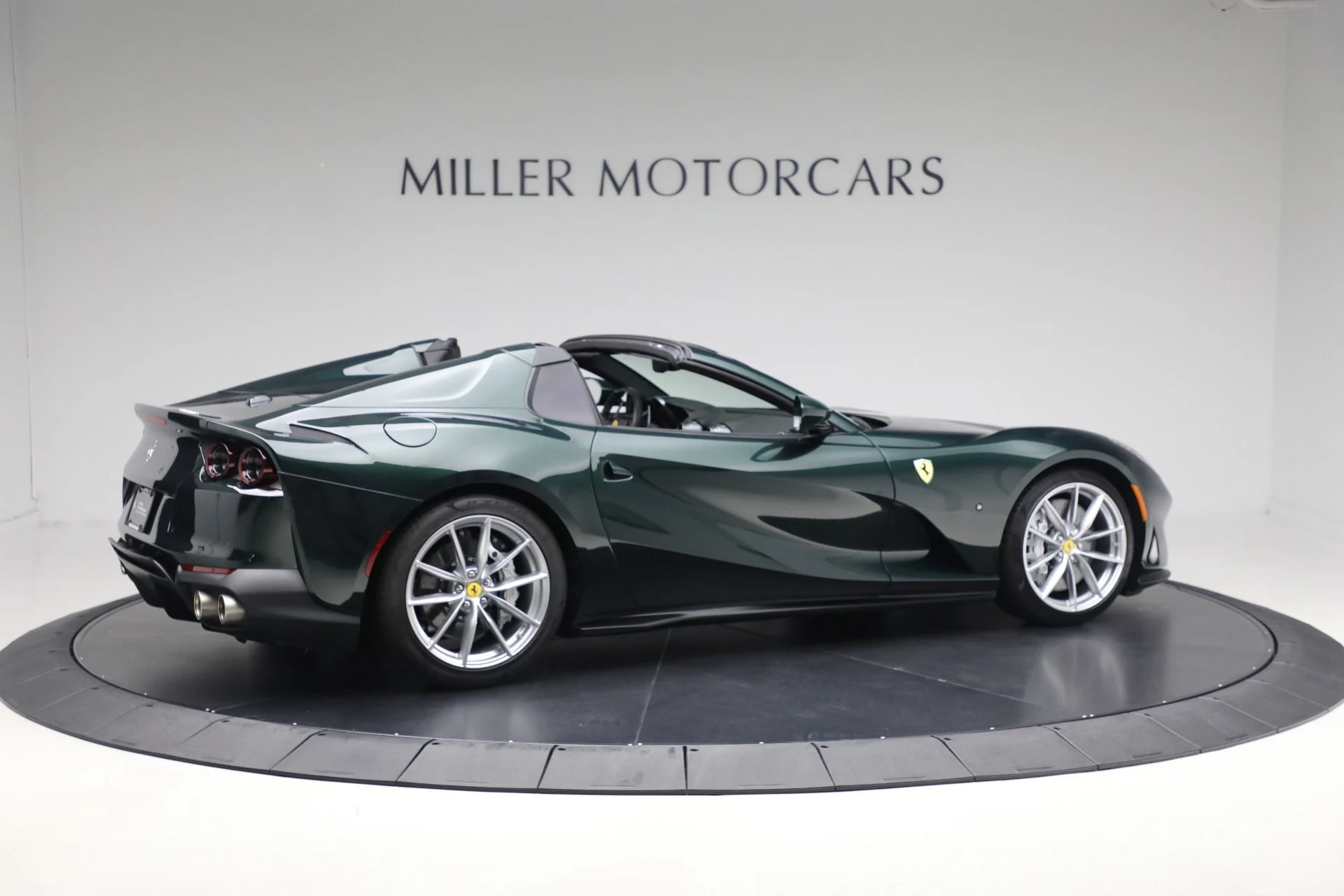 mph006_3370837311_Used_2021_Ferrari_812_GTS_4bfb8c9361