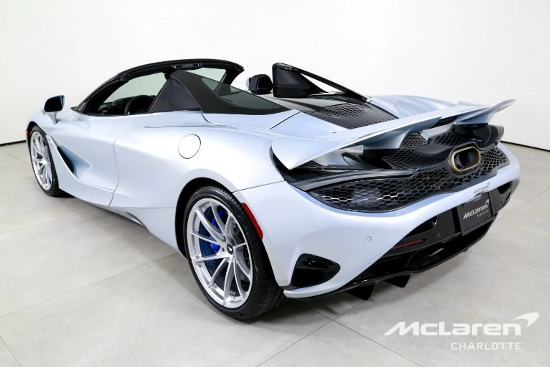 mph006_3372185447_Used_2026_Mc_Laren_750_S_Spider_980b362a9d