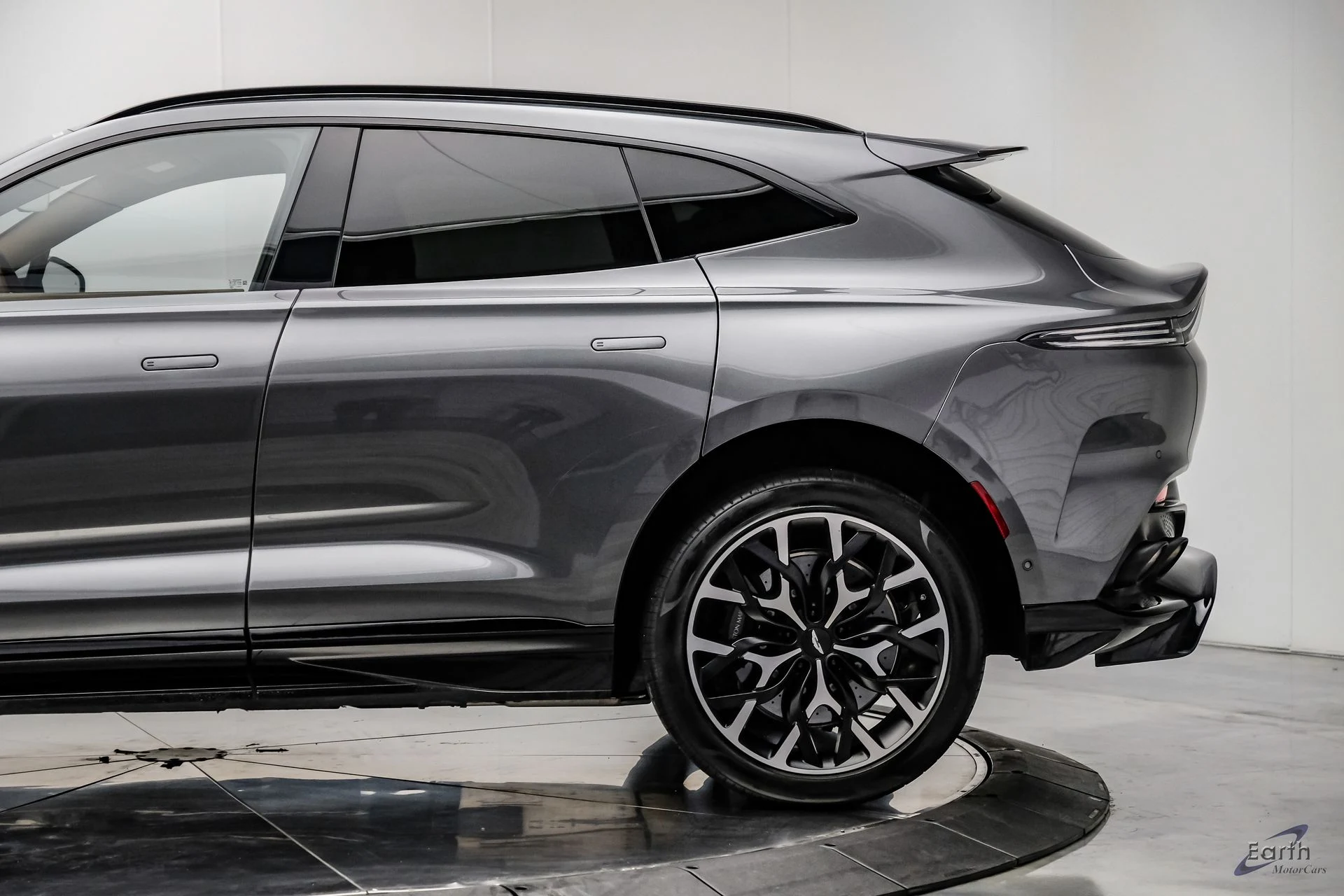 mph006_337401553_7557867a0966224b87252b30074915c8x_519d4af4cd