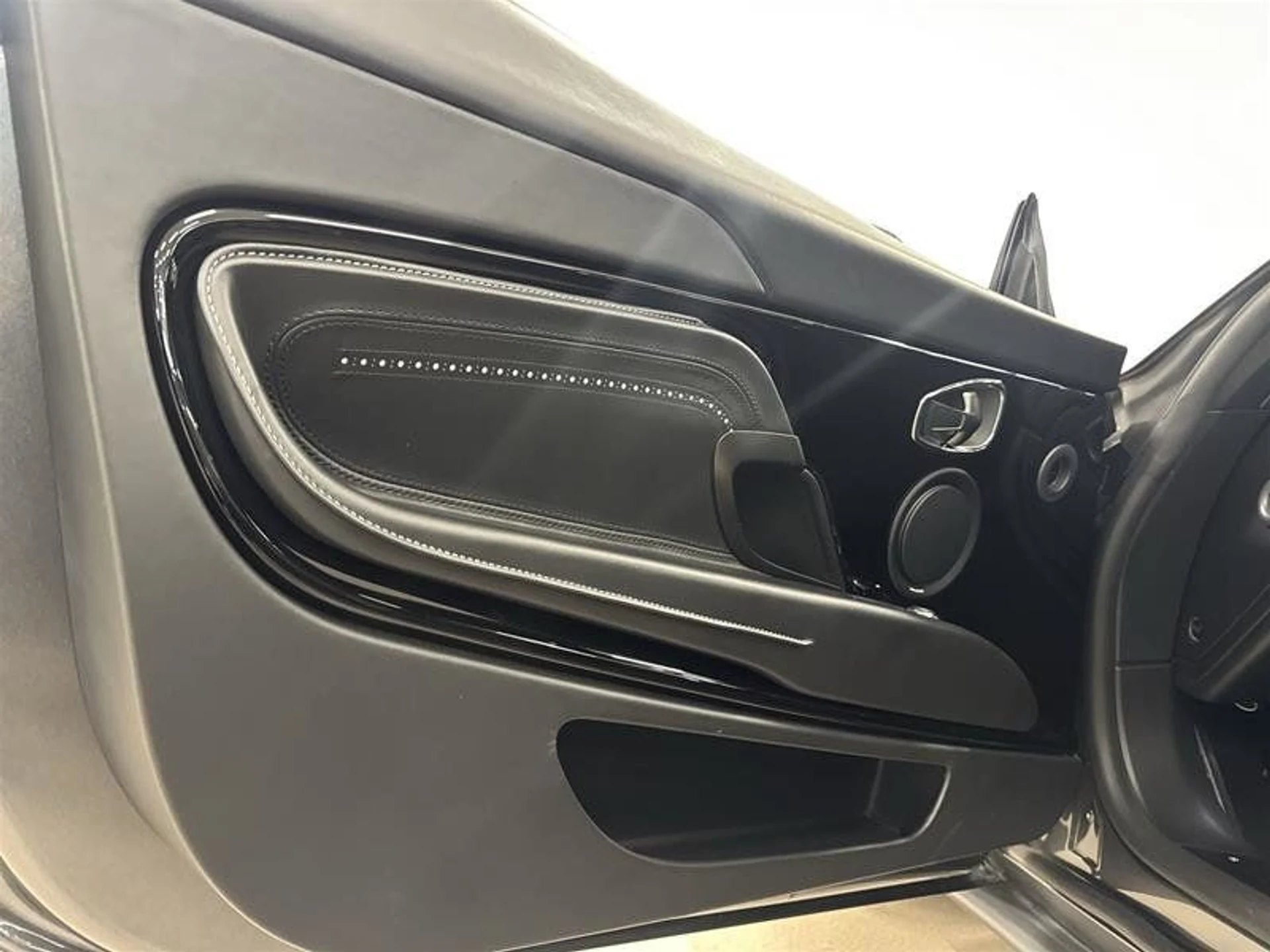 mph006_3377689112_37531622_07166_b0zqebca_a21ae2b5ea