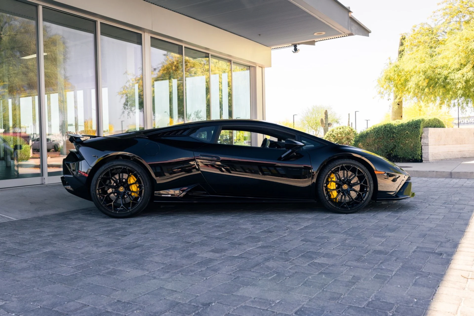 mph006_3381988836_Used_2024_Lamborghini_Huracan_Tecnica_1774294516_2818587bd6