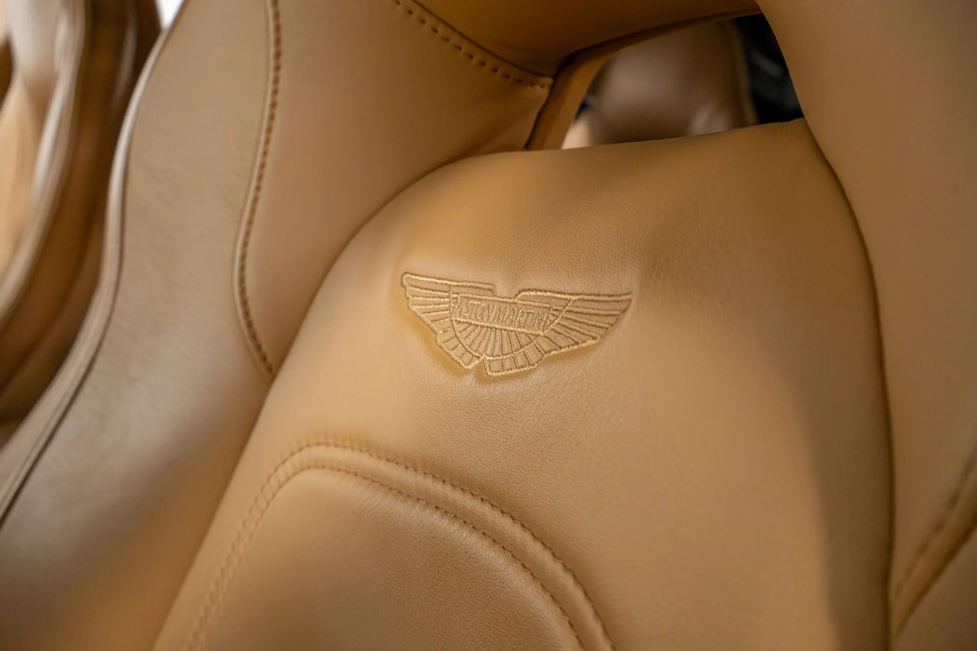 mph006_3382965234_Used_2016_Aston_Martin_Rapide_S_1767648441_0afecda71d