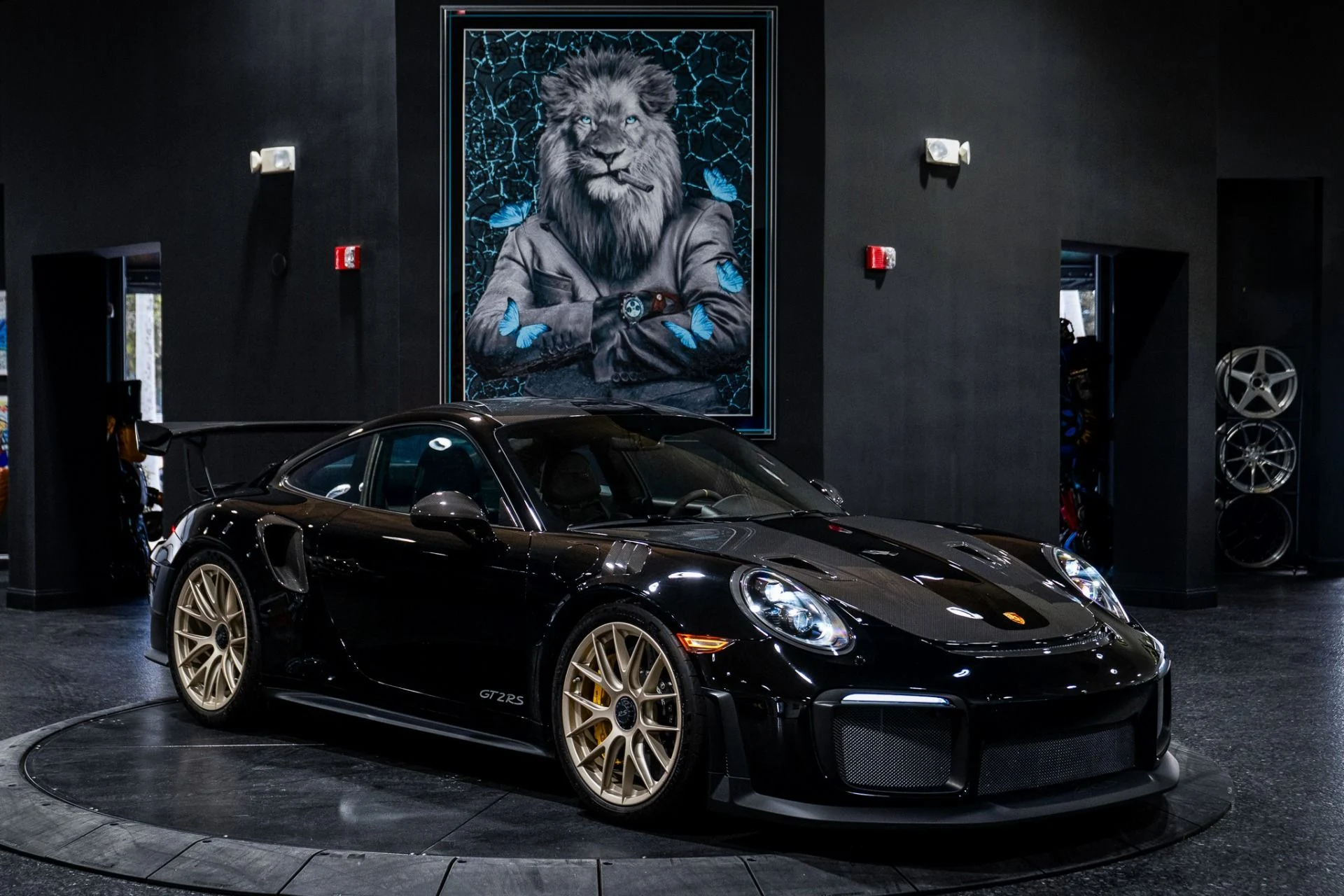 mph006_3389613845_Used_2018_Porsche_911_GT_2_RS_Weissach_Pack_Mag_Wheels_1770226687_33faeb8ccc