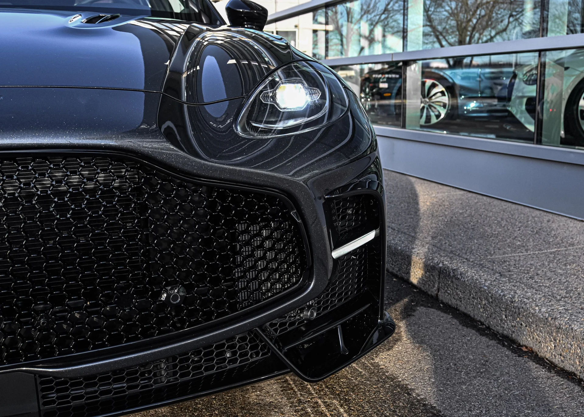 mph006_3397734674_413de0c0_8993_4549_90c4_037b477cdf2a_89f08f8f1e