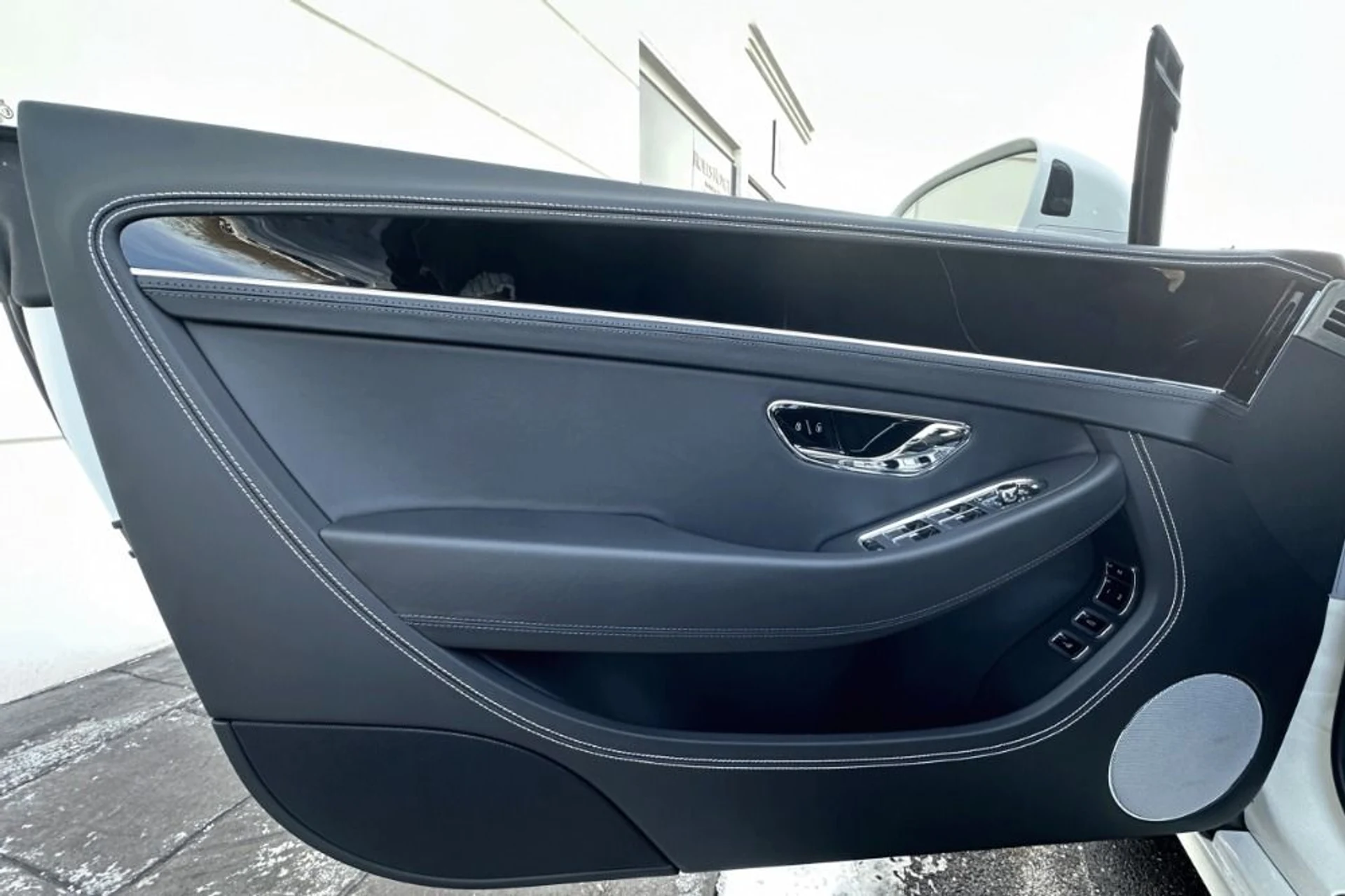 mph006_3398349441_New_2026_Bentley_Continental_GT_GT_1769077494_cadab3ed57