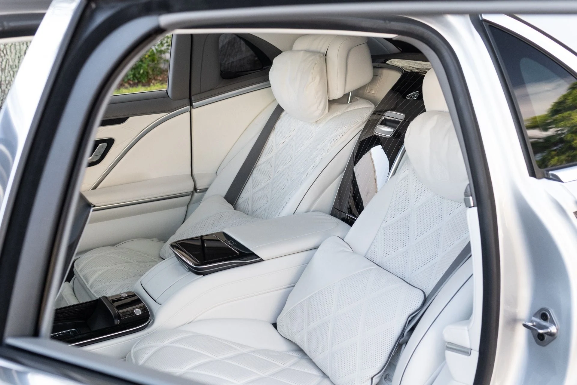 mph006_340067421_Used_2022_Mercedes_Benz_S_Class_Mercedes_Maybach_S_580_4_MATIC_1769453531_e9a49f8812