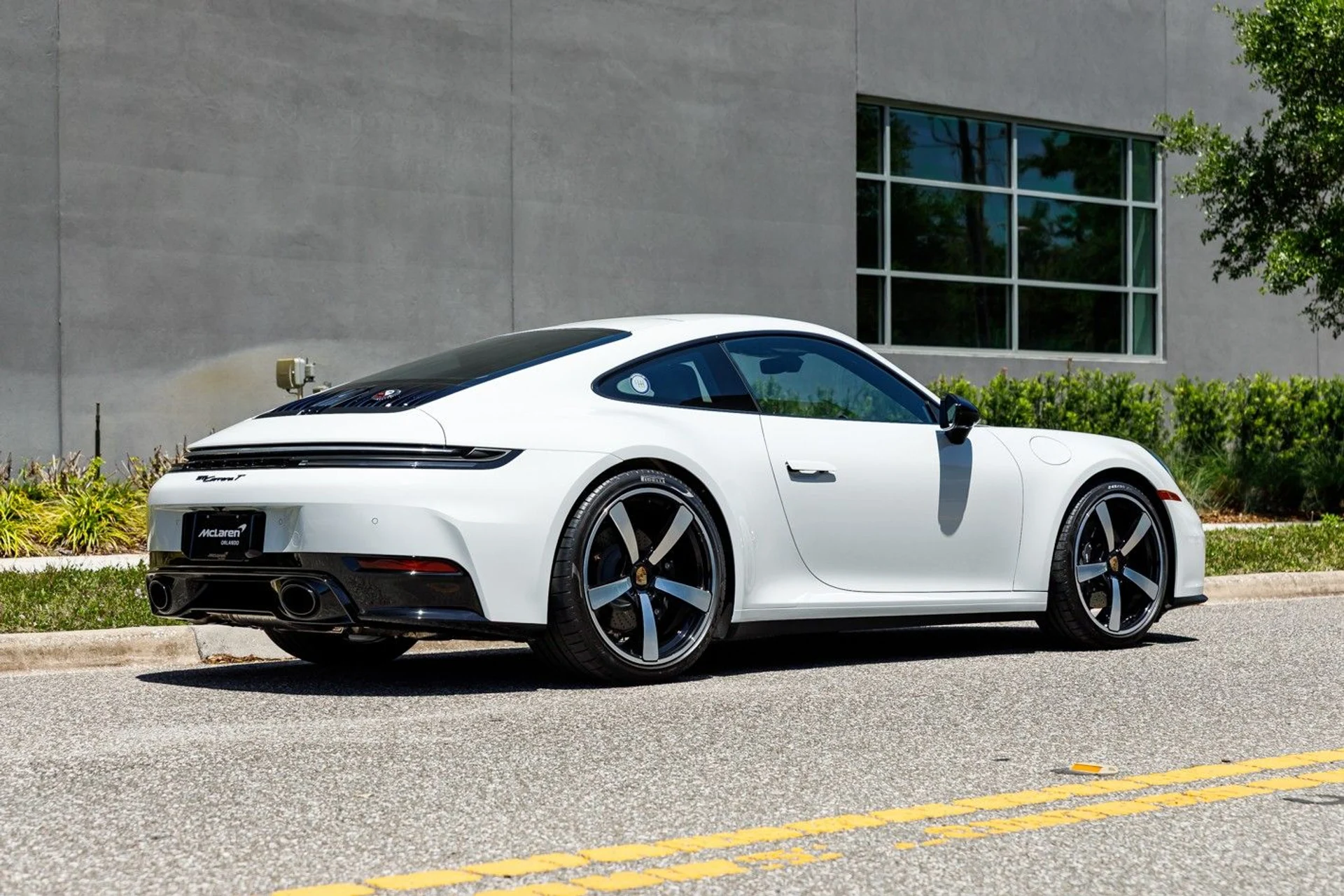 mph006_3404525003_666_p7_l_7a484802b3