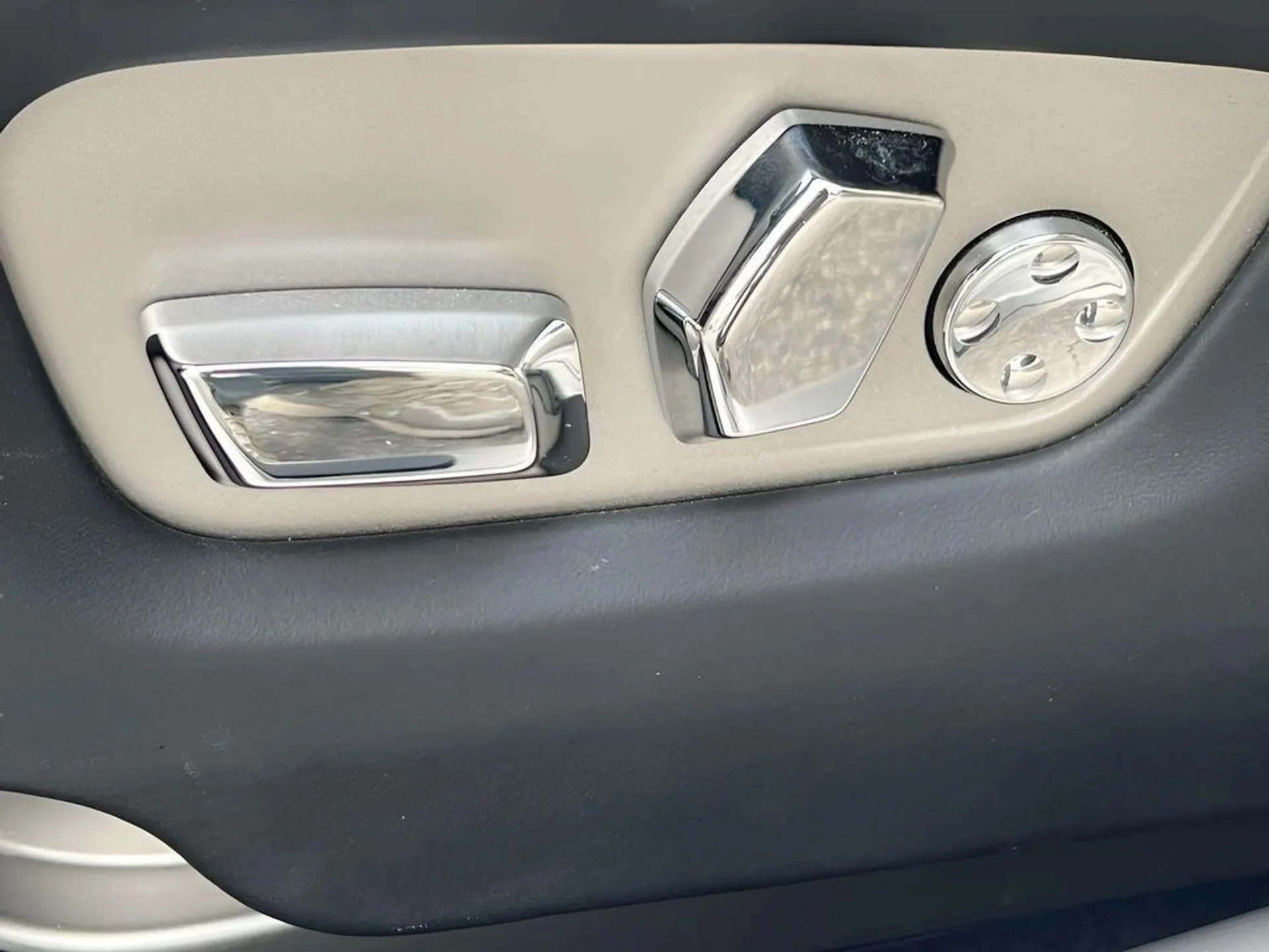 mph006_3407338962_95mspjaelxuuwpa4ishr8riui2kc_e0d3f6cd3a