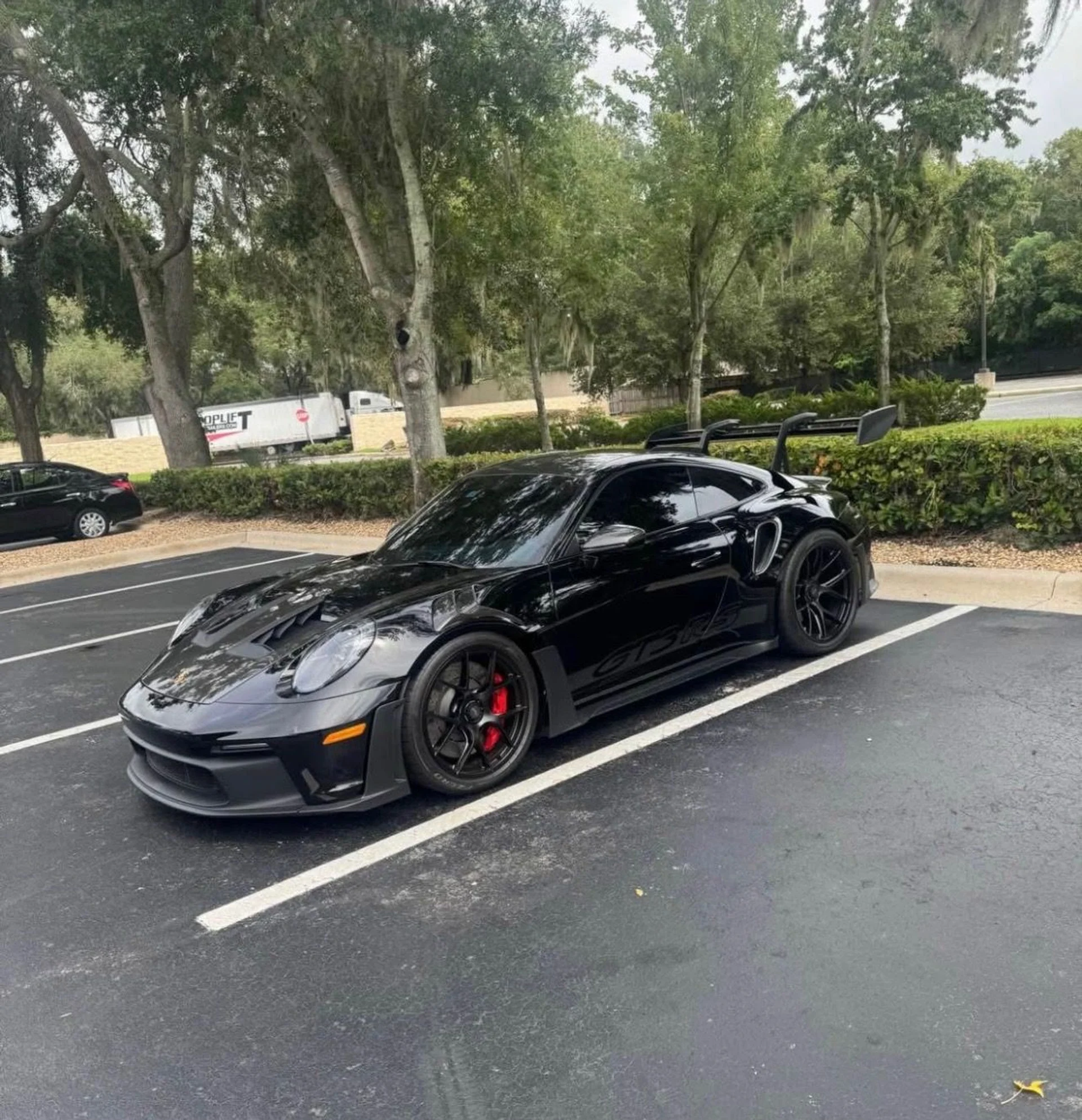 mph006_3411669164_Used_2024_Porsche_911_GT_3_RS_1761078646_d6c7d32800