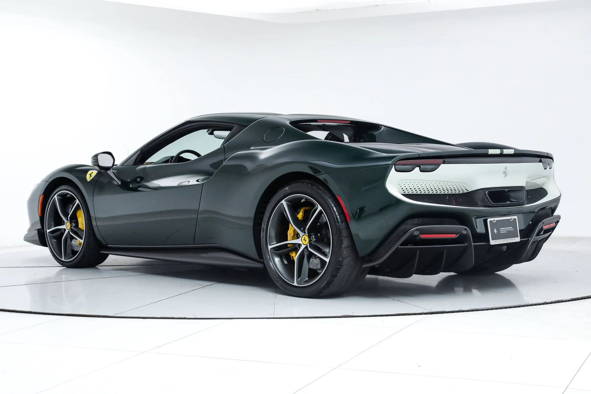 mph006_3412956157_1bd066f19c38492bdbf047b561d37d62_558b9f7383