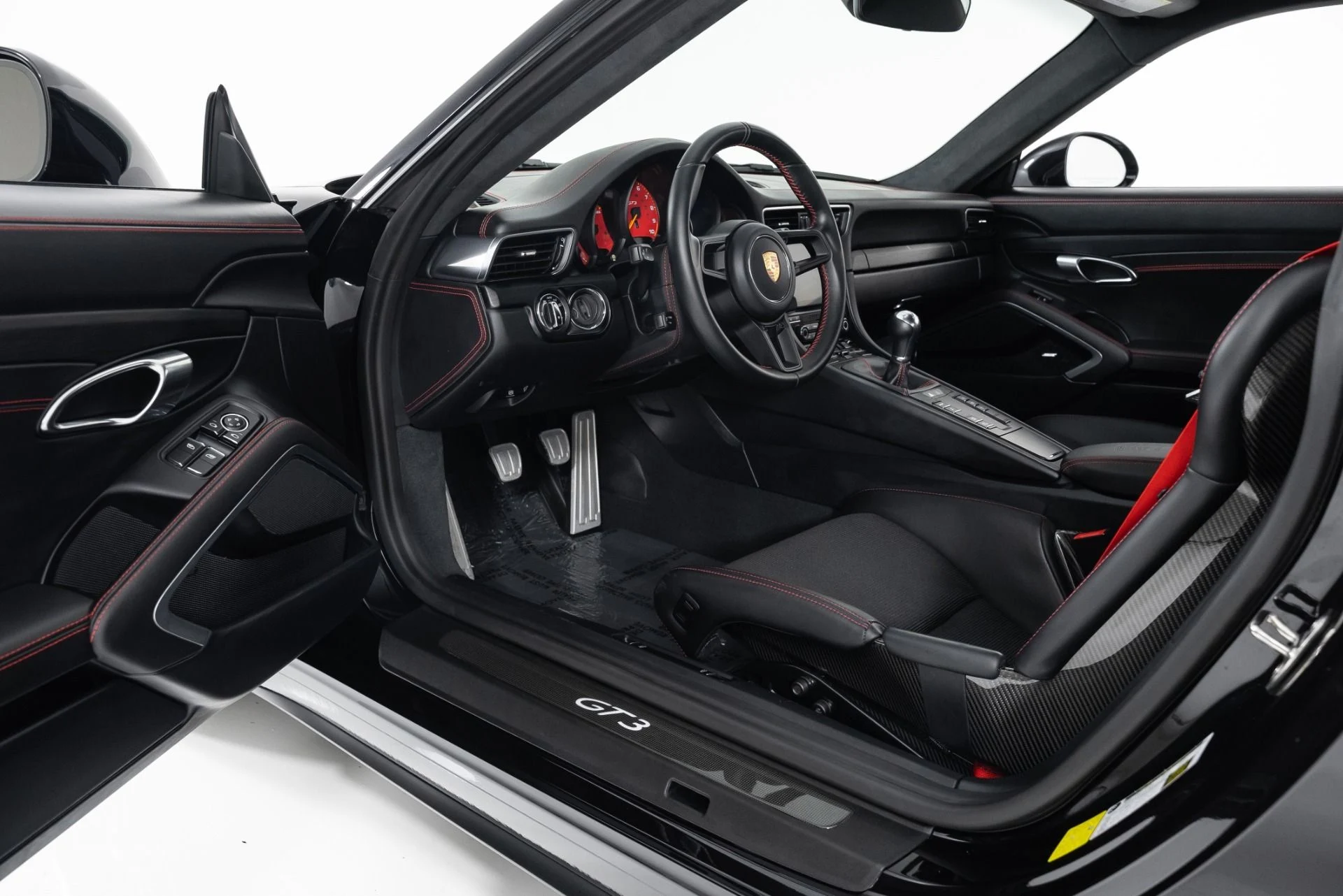 mph006_342433971_Used_2019_Porsche_911_GT_3_Touring_1759511949_f726112e21