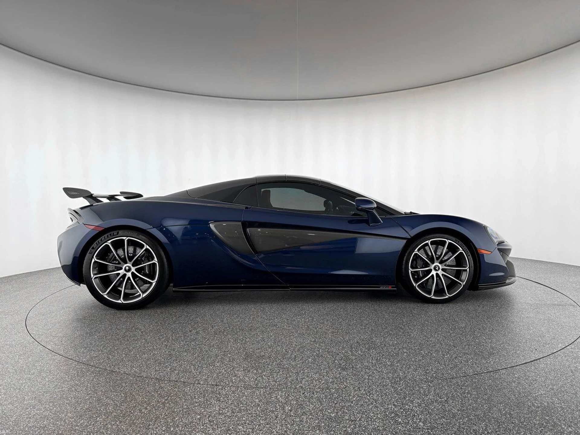 mph006_3427731670_4f56c5eaa1f25c9c468b0cca1e7f3c71_f1058055bc