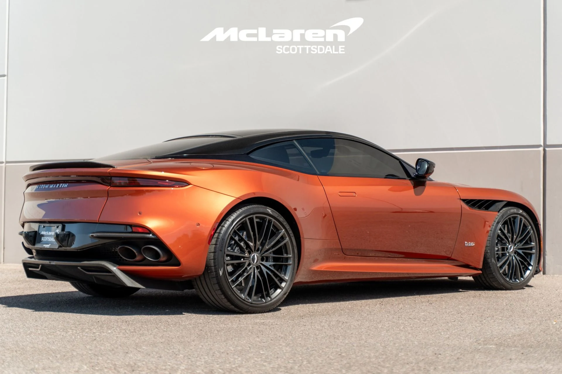 mph006_342877944_Used_2020_ASTON_MARTIN_DBS_Superleggera_1756222236_938ee6f66f