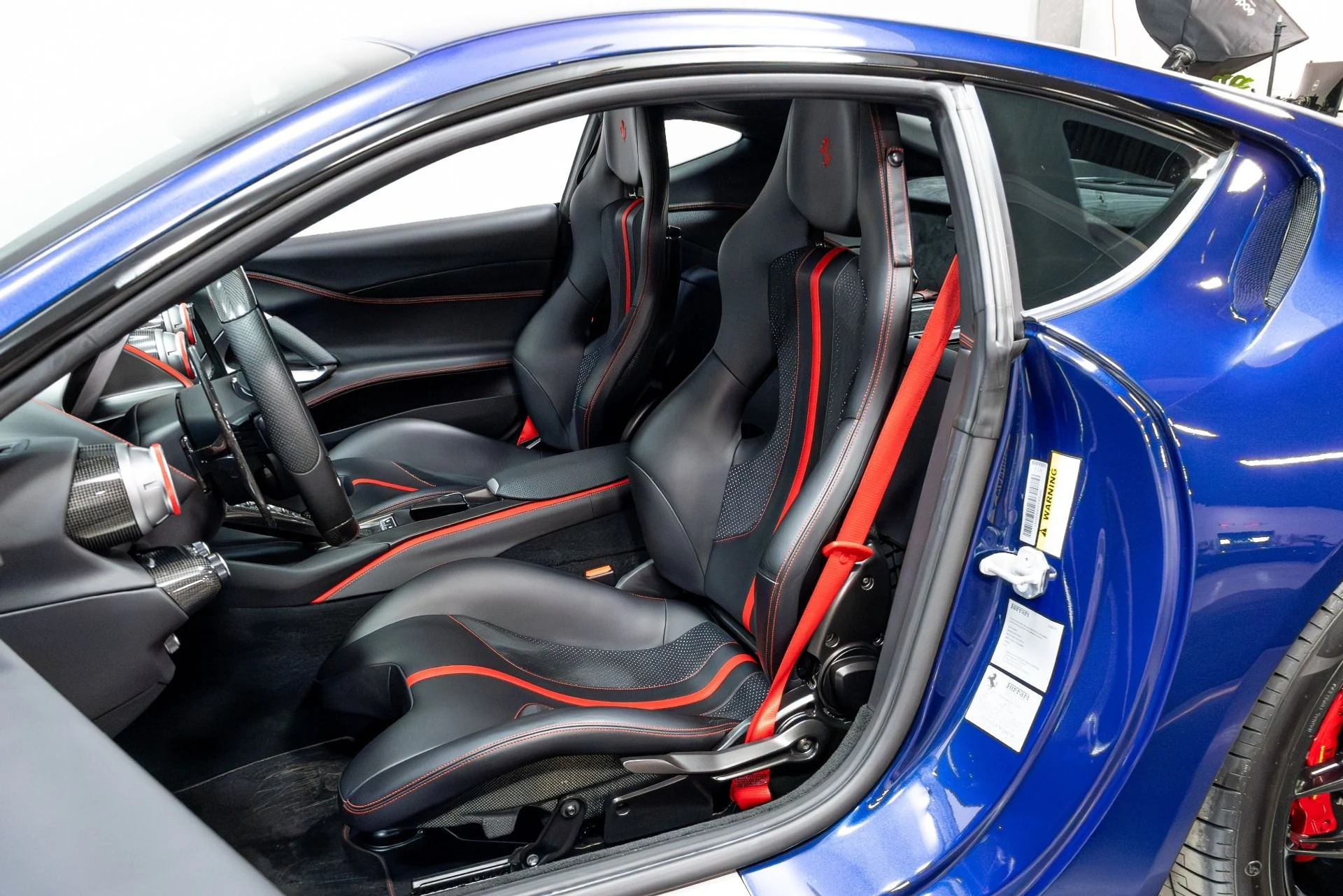 mph006_3434938636_Used_2019_Ferrari_812_Superfast_1774911934_3c6de1cb8e