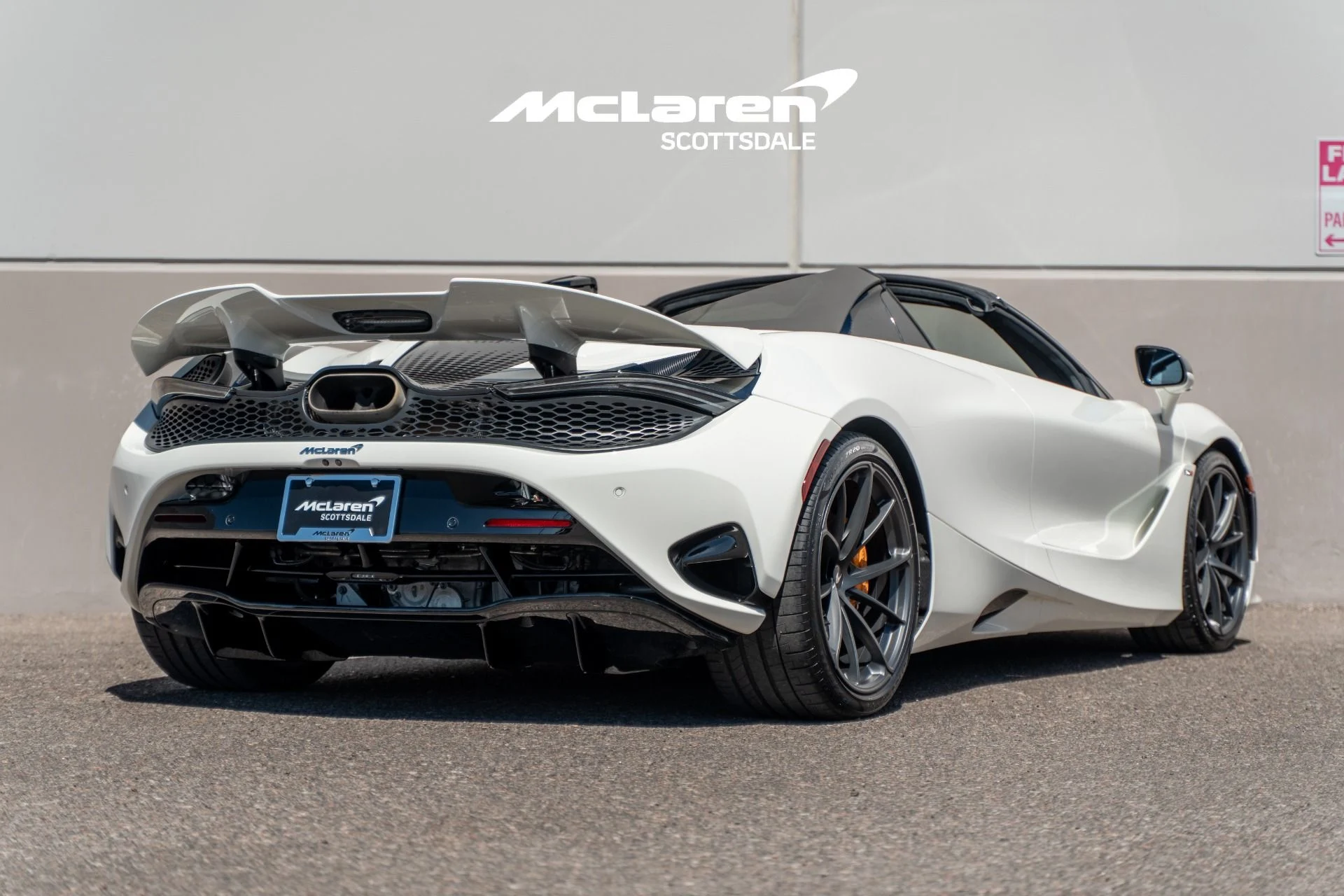 mph006_3439194896_Used_2024_MCLAREN_750_S_PERFORMANCE_1774113421_75eabb636f