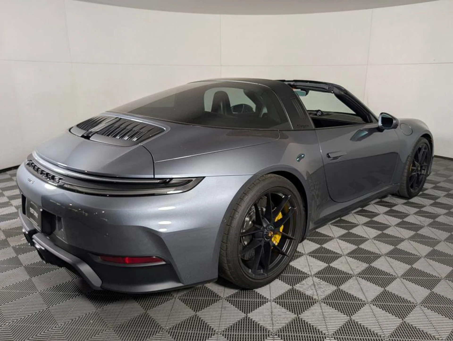 mph006_3446206360_0ek7_D5_W_Oj0v_Dr_HB_Lvjn23_GJ_Hmv_Y_71c9f56d75