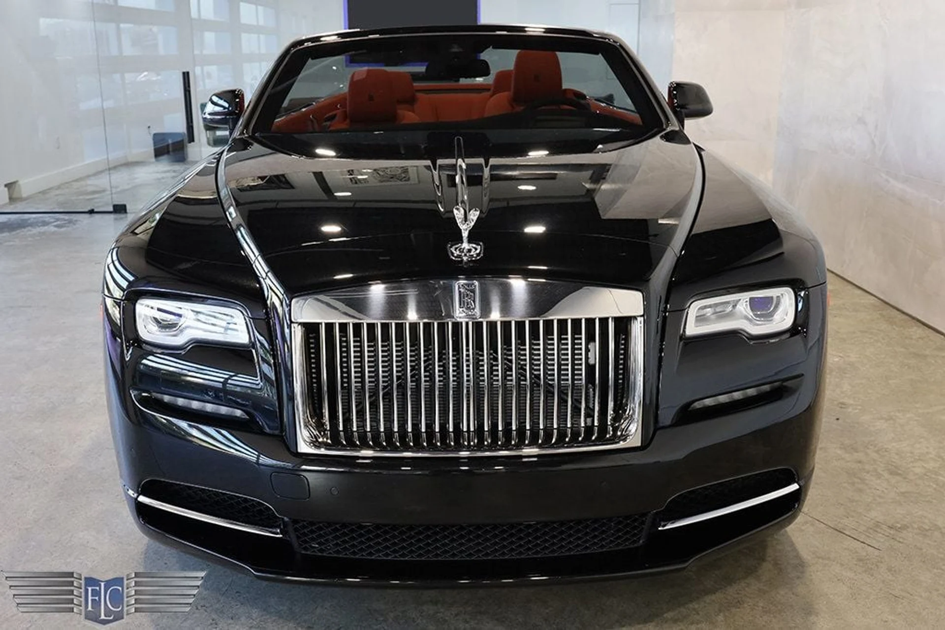 mph006_3446553974_used_2021_rolls_royce_dawn_convertible_9689_22905952_7_1024_55e8286acd