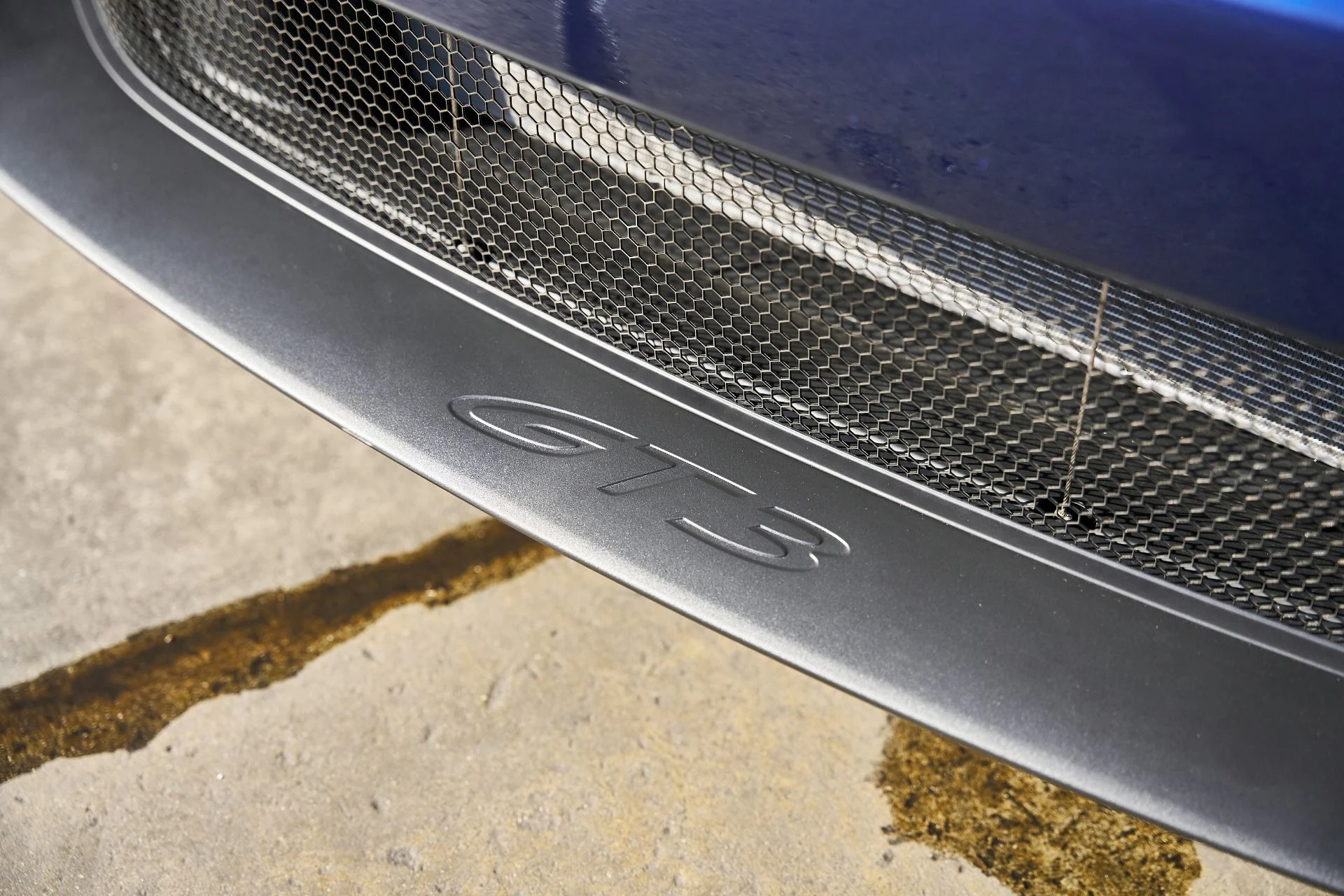 mph006_3446756829_Used_2025_Porsche_911_GT_3_1769736796_29c35f427c