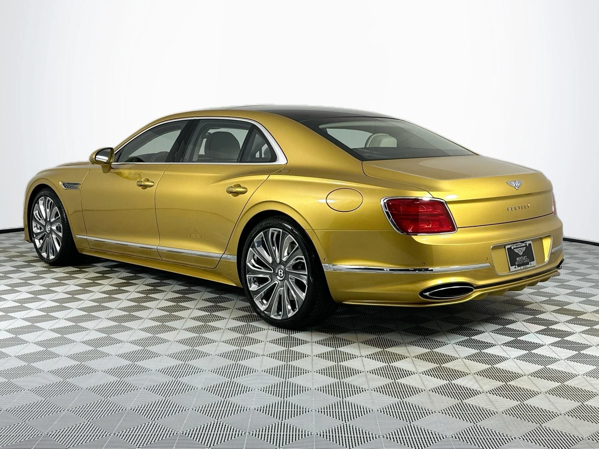 mph006_3451725903_7_f41f8c83f9