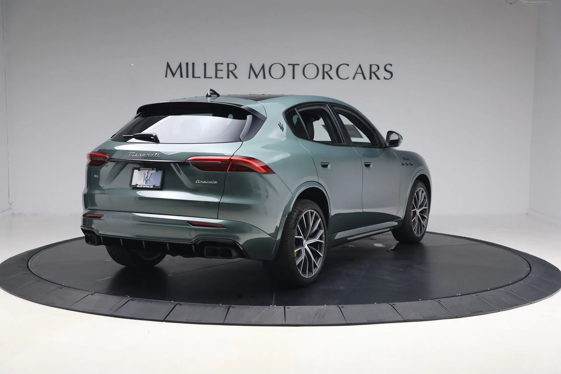 mph006_3454117775_New_2026_Maserati_Grecale_Modena_1773935518_2c67d01872