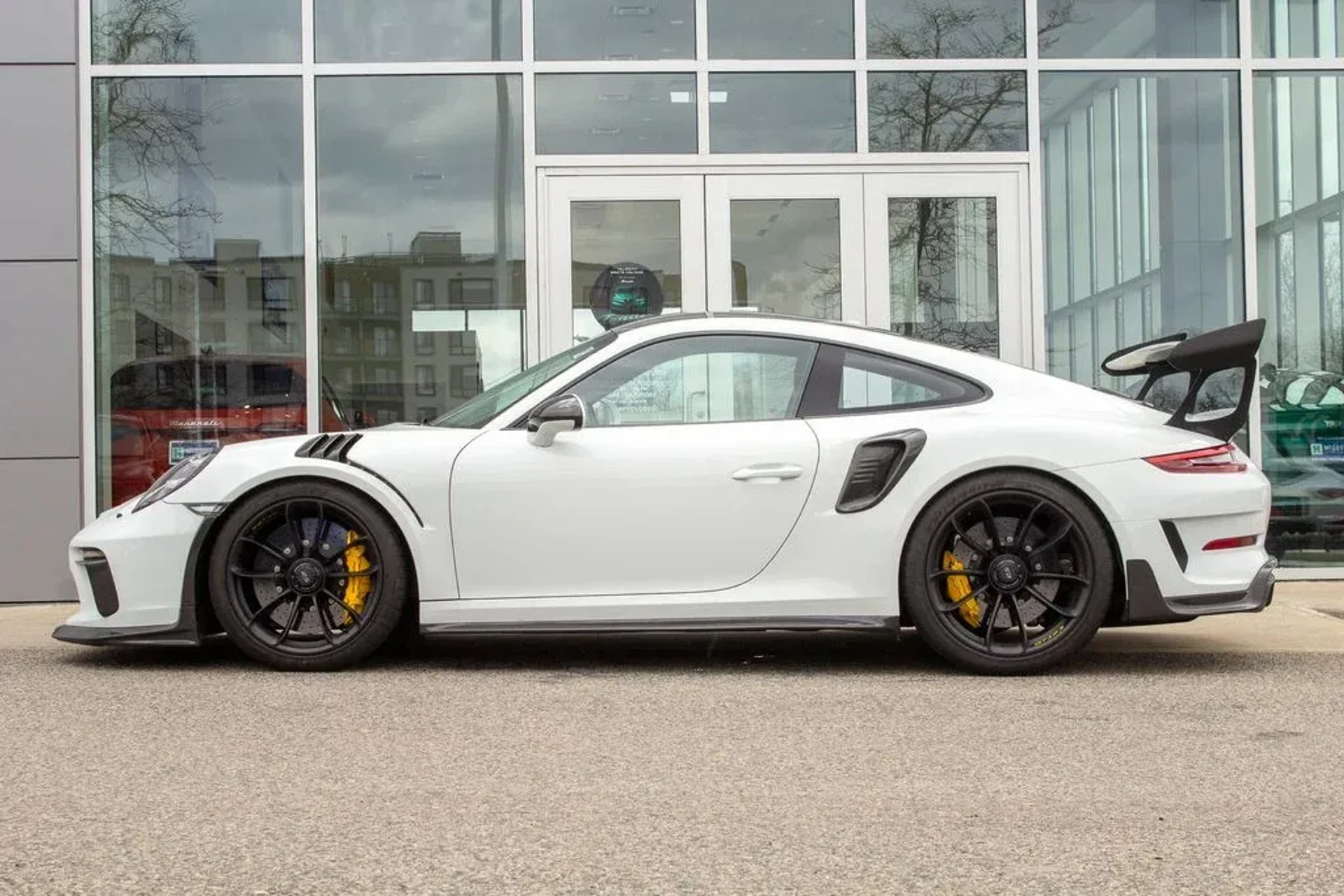 mph006_3459640793_94f84593c148ff30e85a7f338f35f2fa_d8214992c8