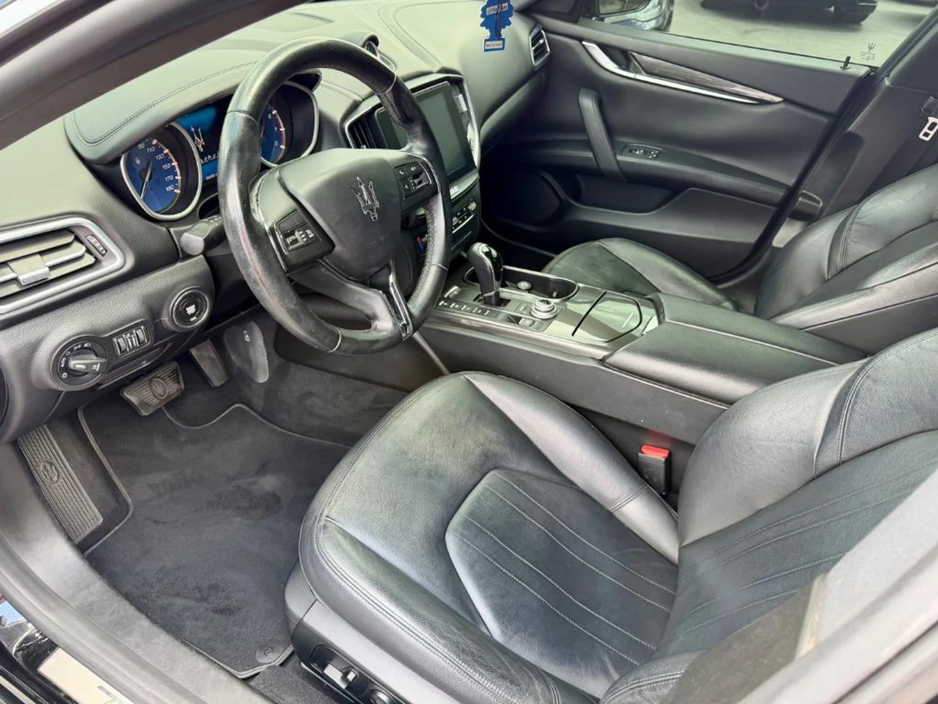 mph006_3461055332_ddb49a798c827997bd389948a22317cab2171e70_80325e9030