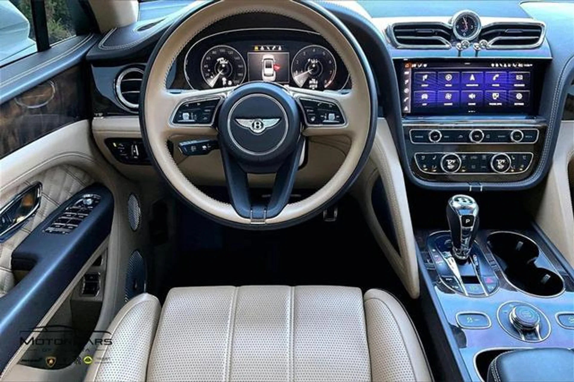 mph006_3462570317_I_Qz3_UA_9_MGP_07_T1y_T1_N2dl_WG_2_H78_91f8e24552