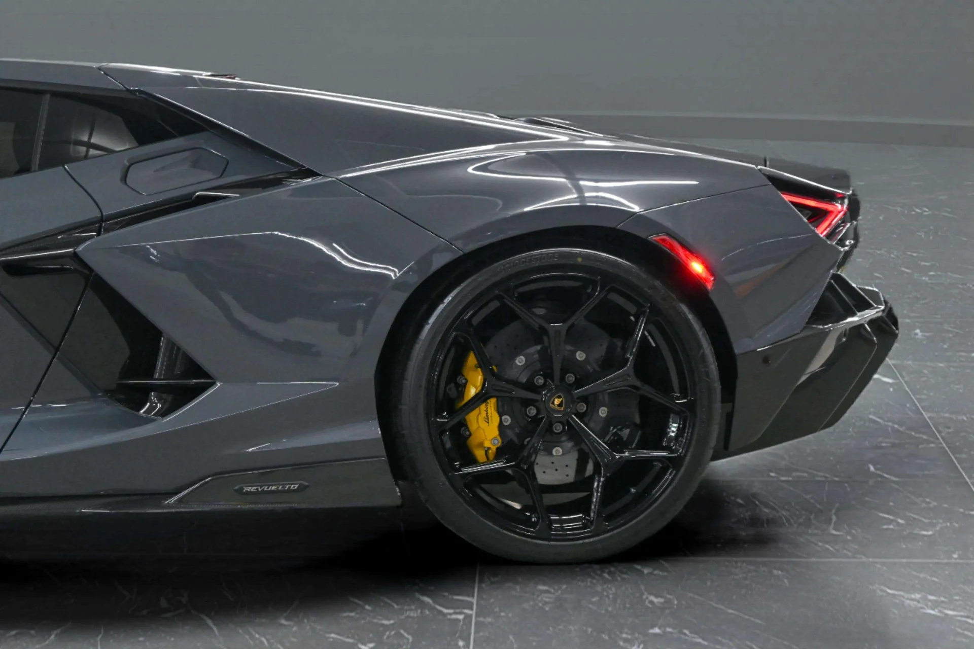 mph006_3471121318_03ac83f2_d2f3_4489_8811_6735e5518c1d_4894389d60