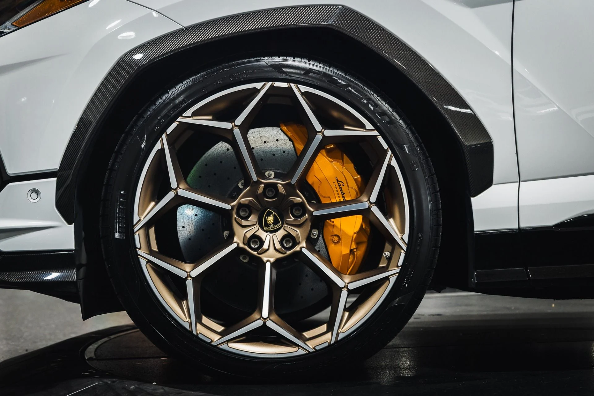 mph006_3475077654_Used_2023_Lamborghini_Urus_Performante_1775866917_b73ca8e86d