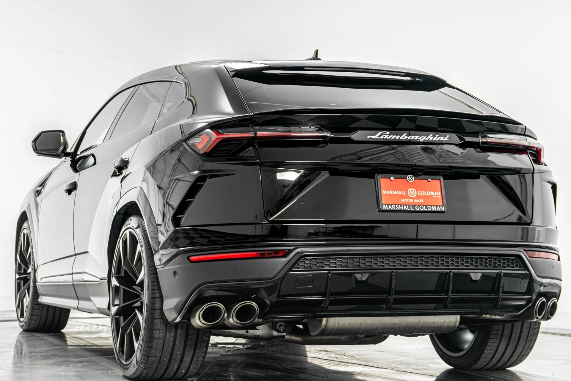 mph006_349313835_Used_2021_Lamborghini_Urus_Q_Citura_Interior_Bang_and_Olufsen_Audio_1778530173_47ecb3f61b