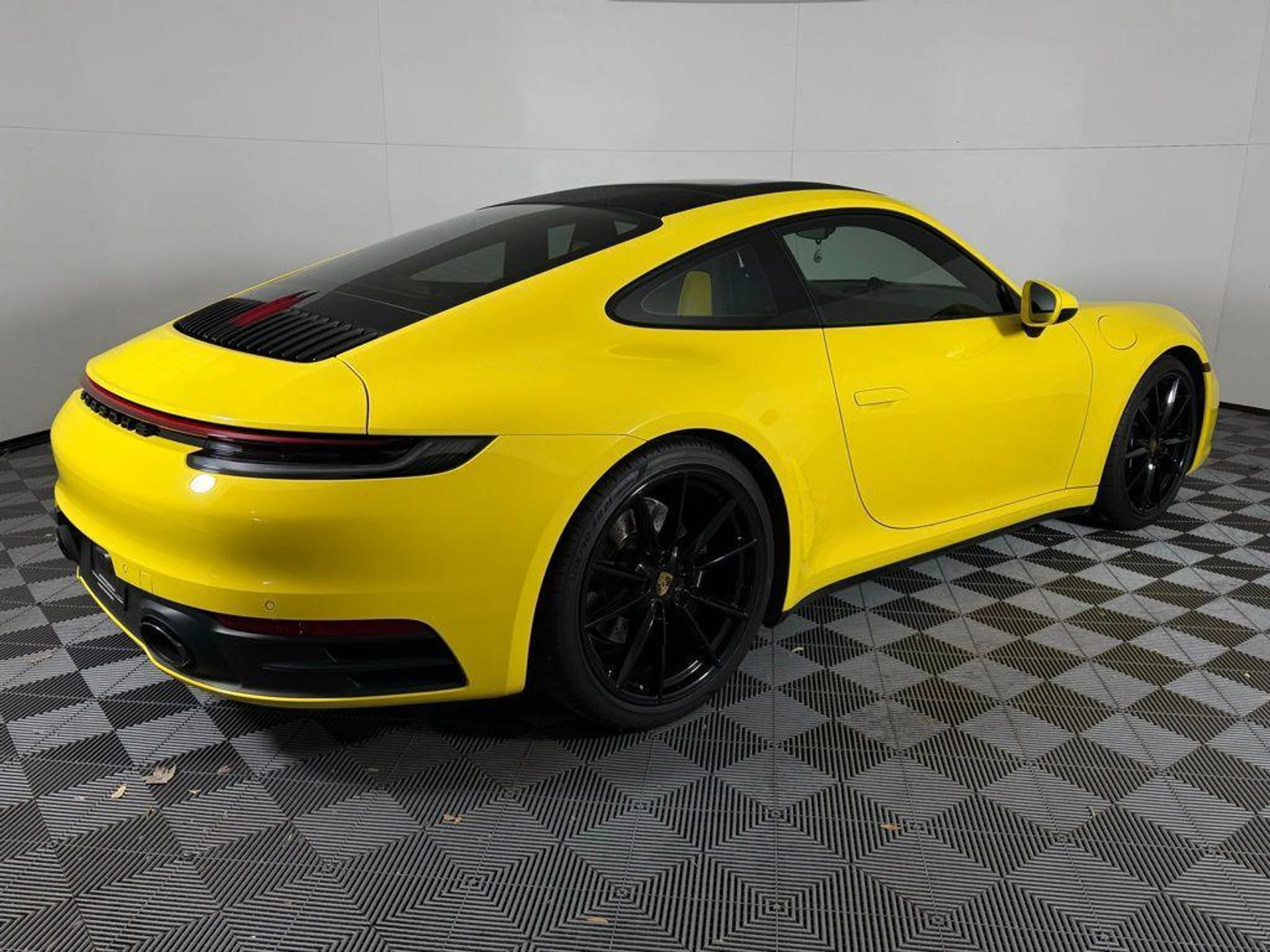 mph006_3510244066_QM_0_Jcwm2kts_Z5t_Ux2n_Qfig_Xj_Zb_Q_e09c2e1141