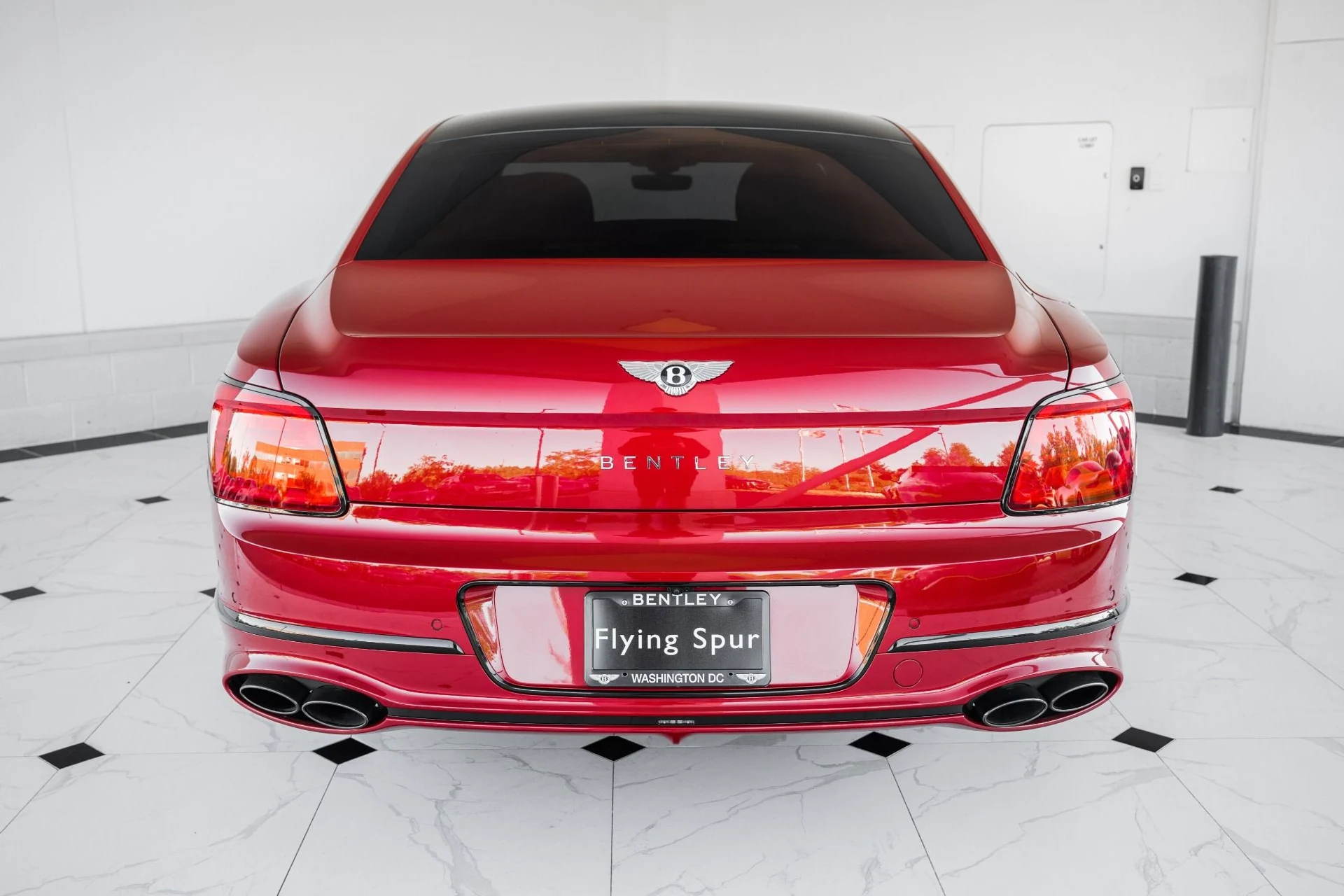 mph006_3517650827_Used_2022_Bentley_Flying_Spur_V8_1694798625_9062f55aae