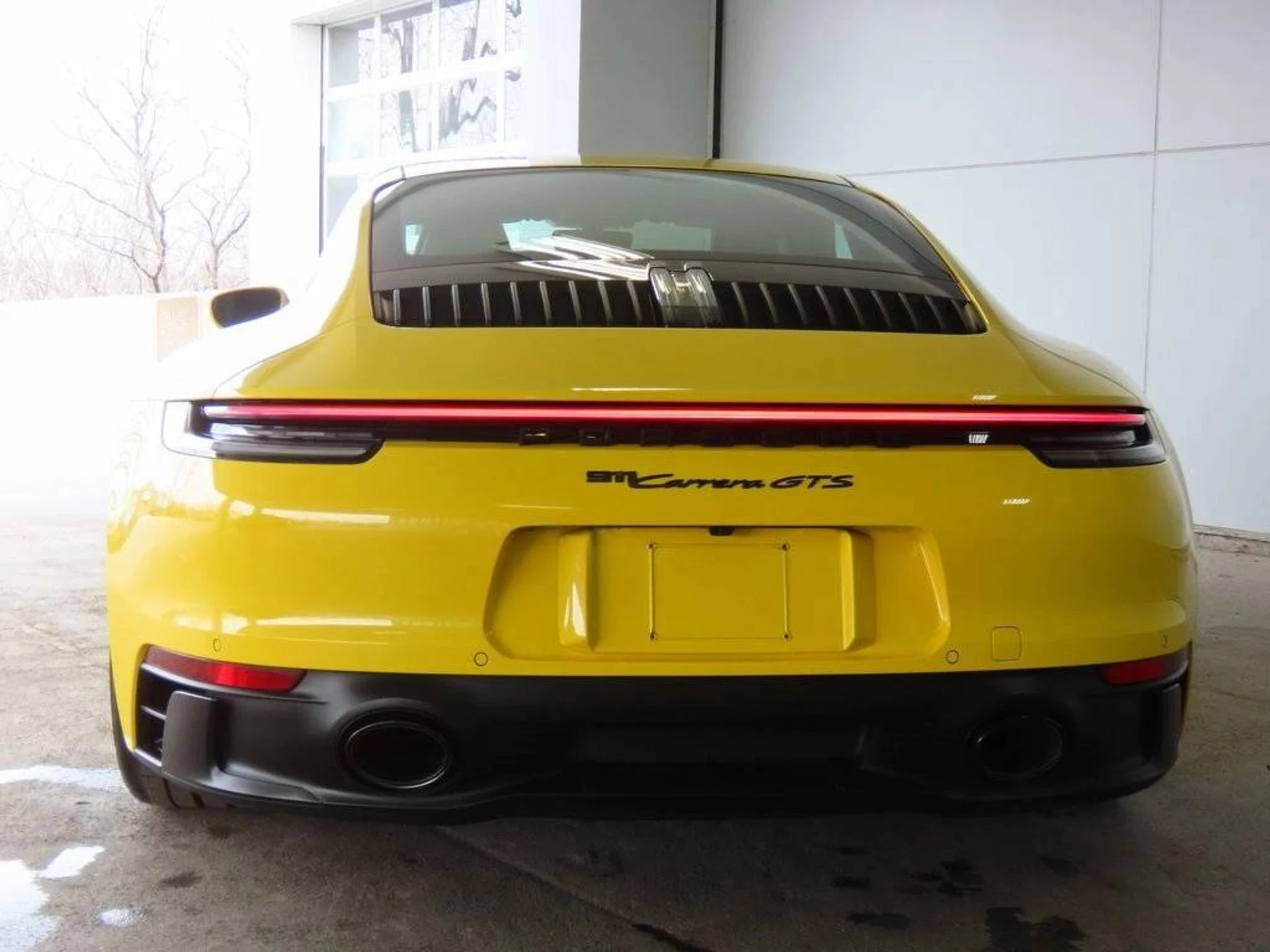 mph006_354149389_1280_b758dd5657