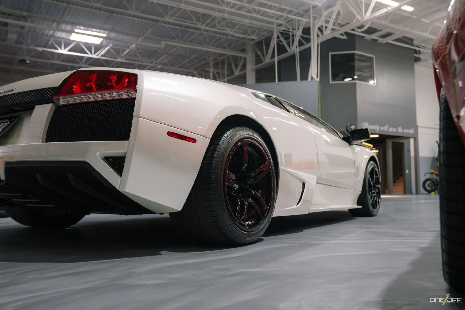 mph006_3542028153_Used_2009_Lamborghini_Murcielago_LP_640_in_Balloon_White_with_near_Delivery_Miles_1746472919_d6403d6537