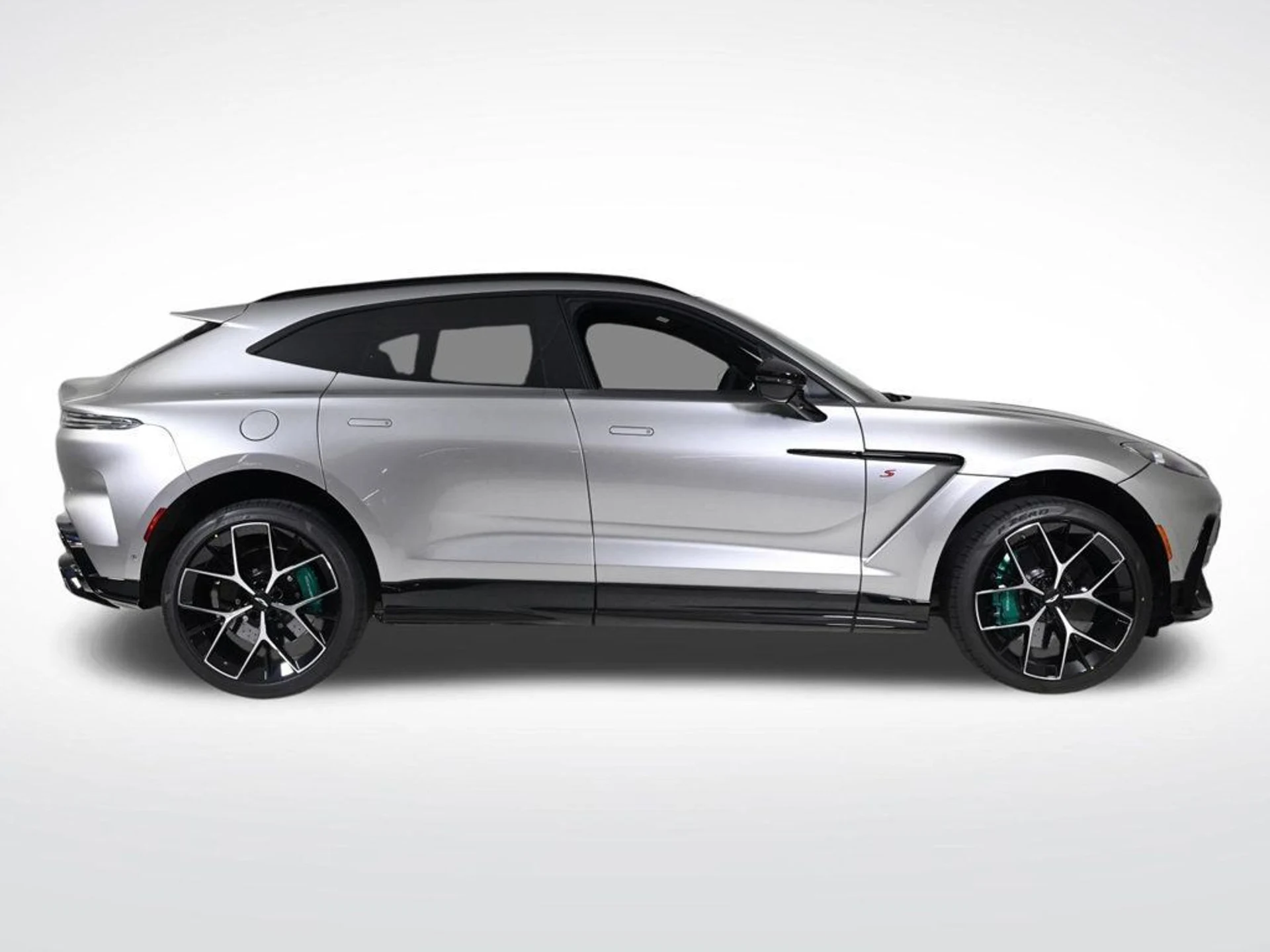 mph006_3548214258_new_2026_aston_martin_dbx_sawd_11350_22964216_6_1024_46a8e28738