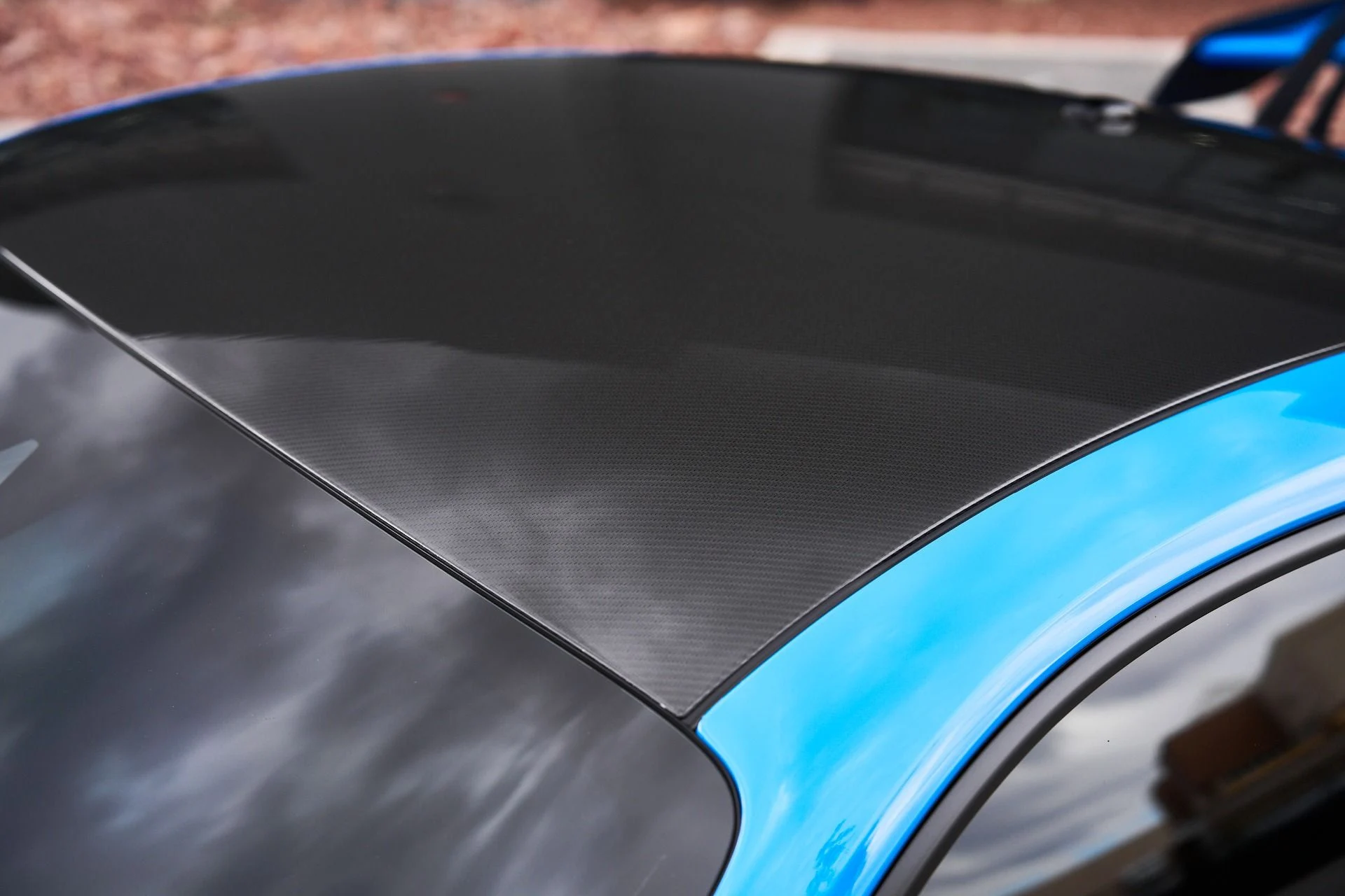 mph006_3556342545_Used_2022_Porsche_911_GT_3_1757034799_cdc3ee582a
