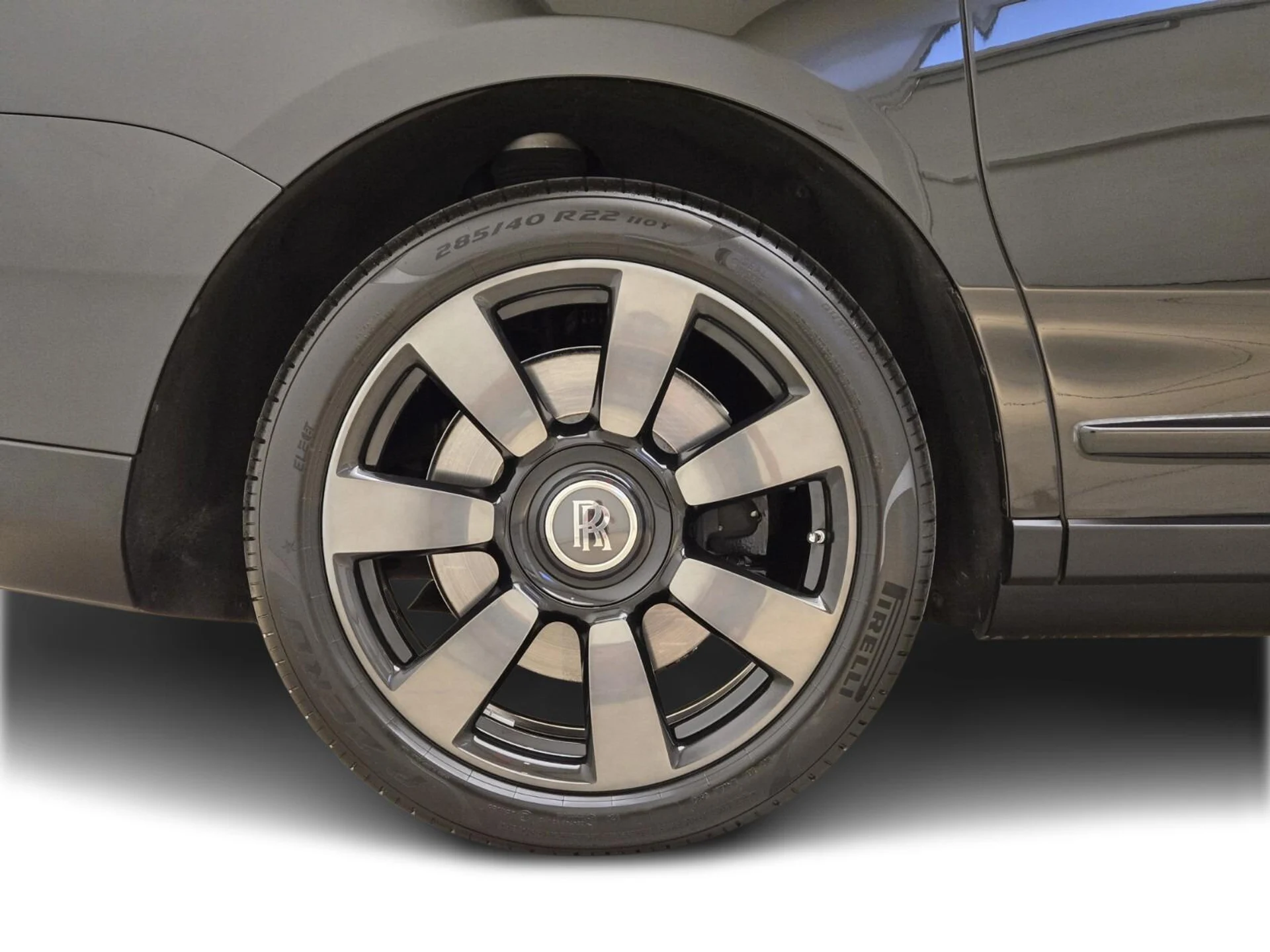 mph006_3561505464_Used_2022_Rolls_Royce_Cullinan_1761806114_1086569791