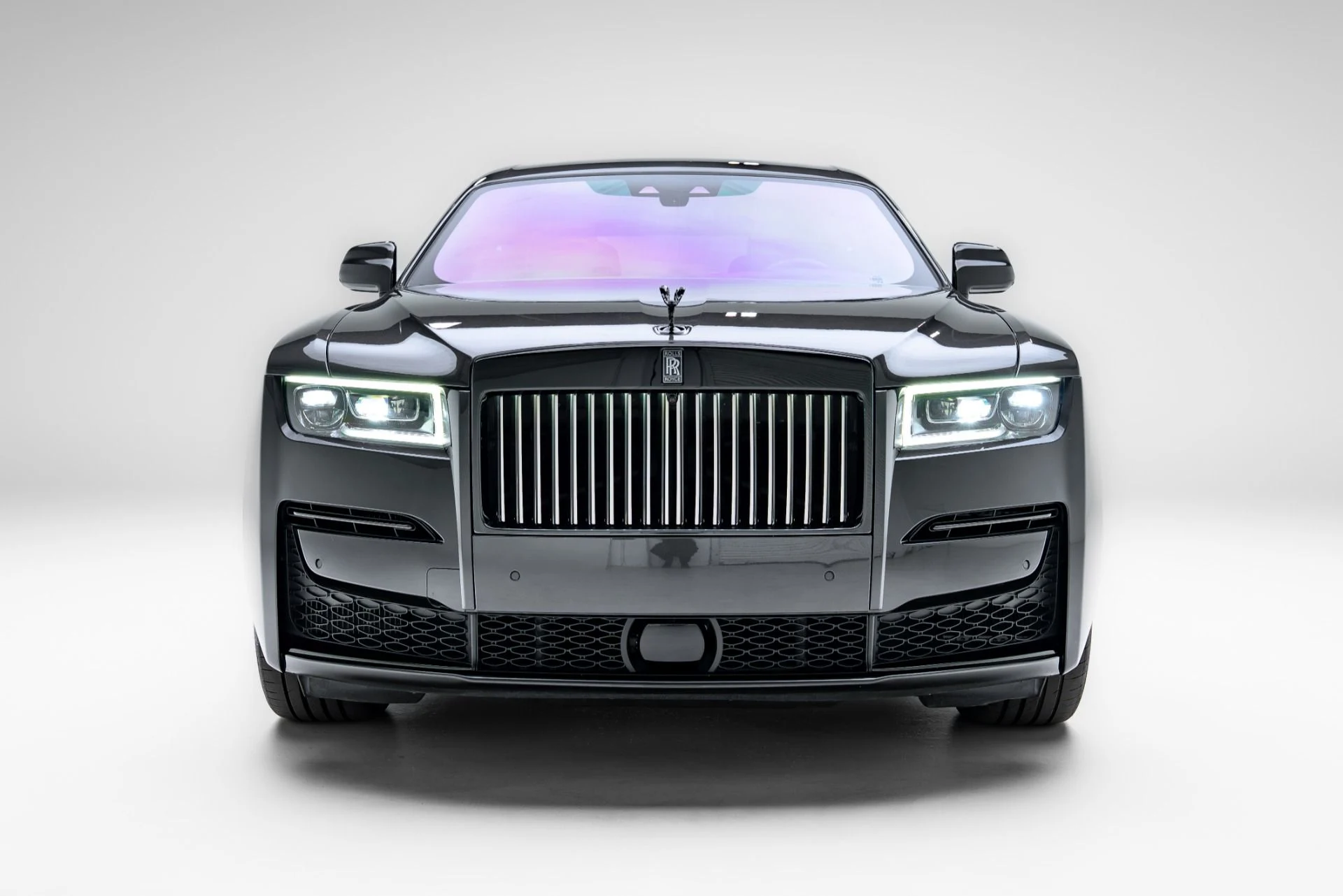 mph006_3561548806_Used_2023_Rolls_Royce_Black_Badge_Ghost_1776470002_98fc802ca0