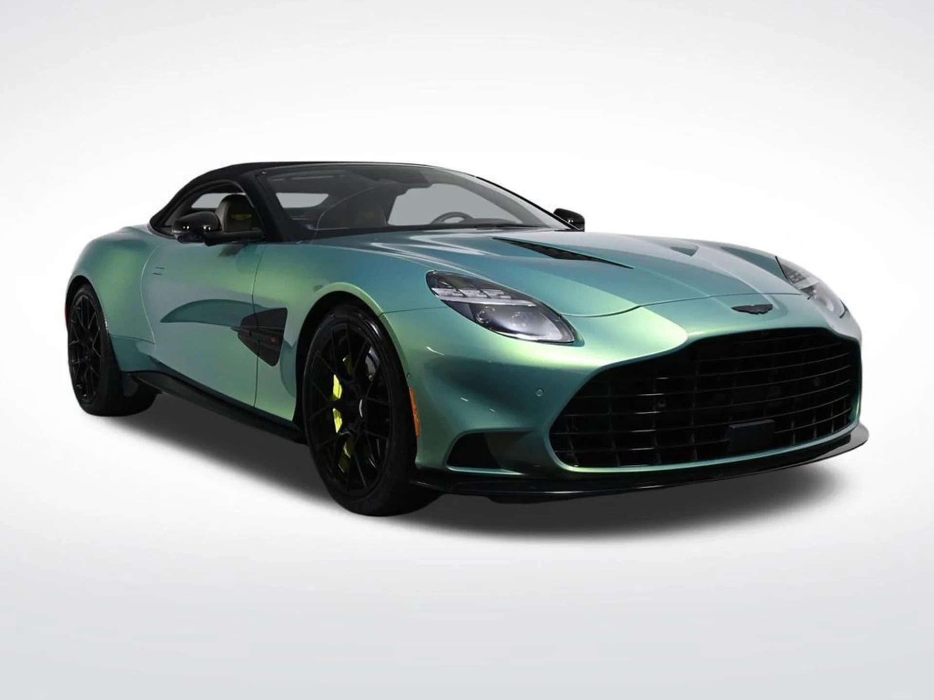 mph006_3570828003_new_2026_aston_martin_vanquish_volante_11350_22992982_7_1024_1a31fbdb09