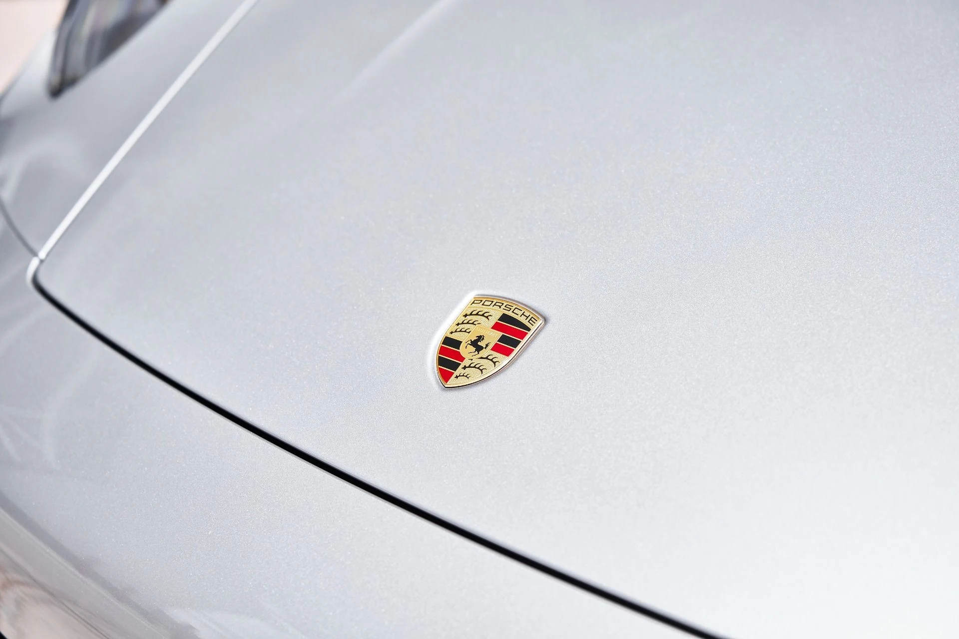 mph006_3574489545_Used_2024_Porsche_911_Carrera_4_GTS_1753409003_098be7ba0d