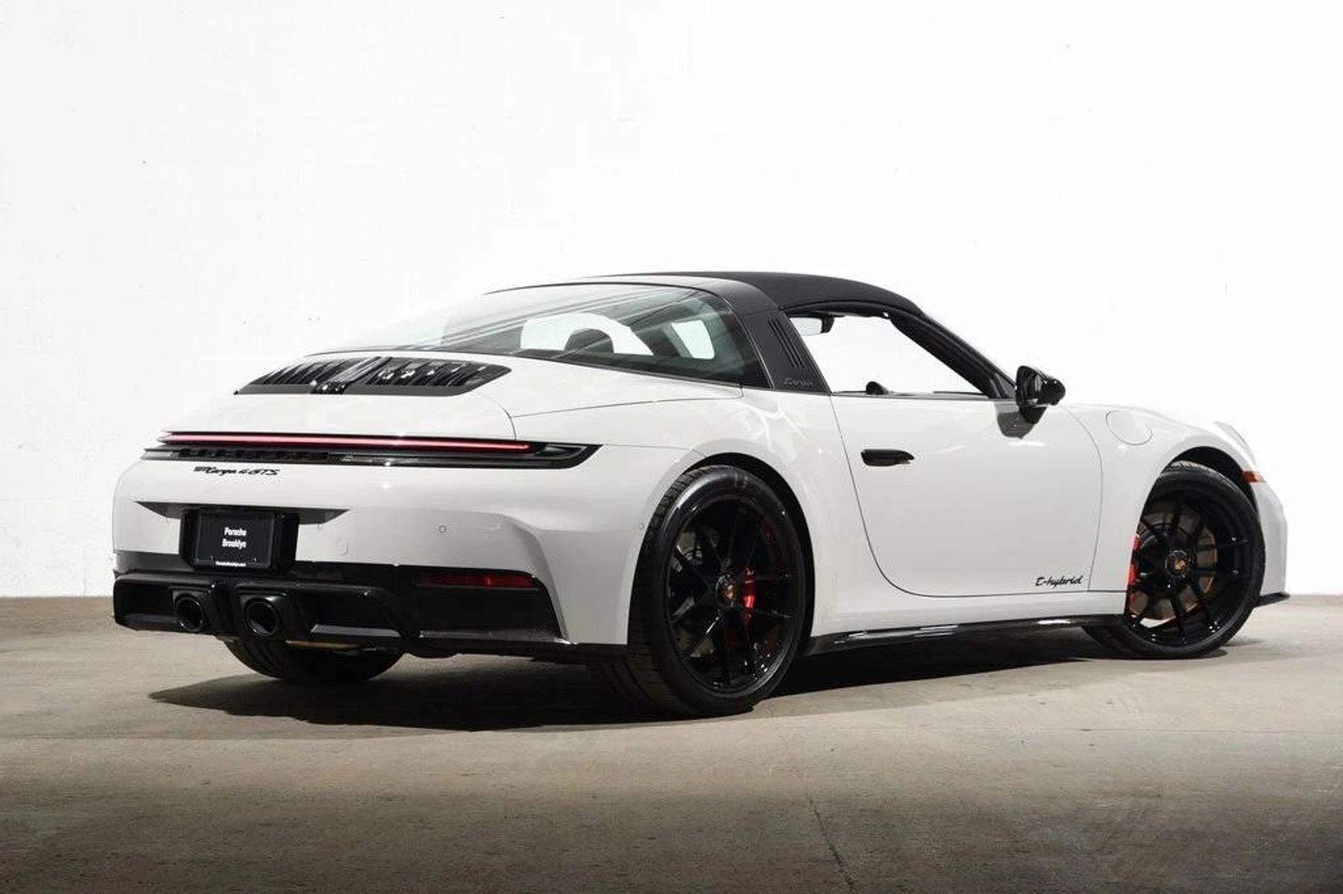 mph006_3575364379_f6a1dfcc4f871565521d54dbb1b02098x_1580ec2536