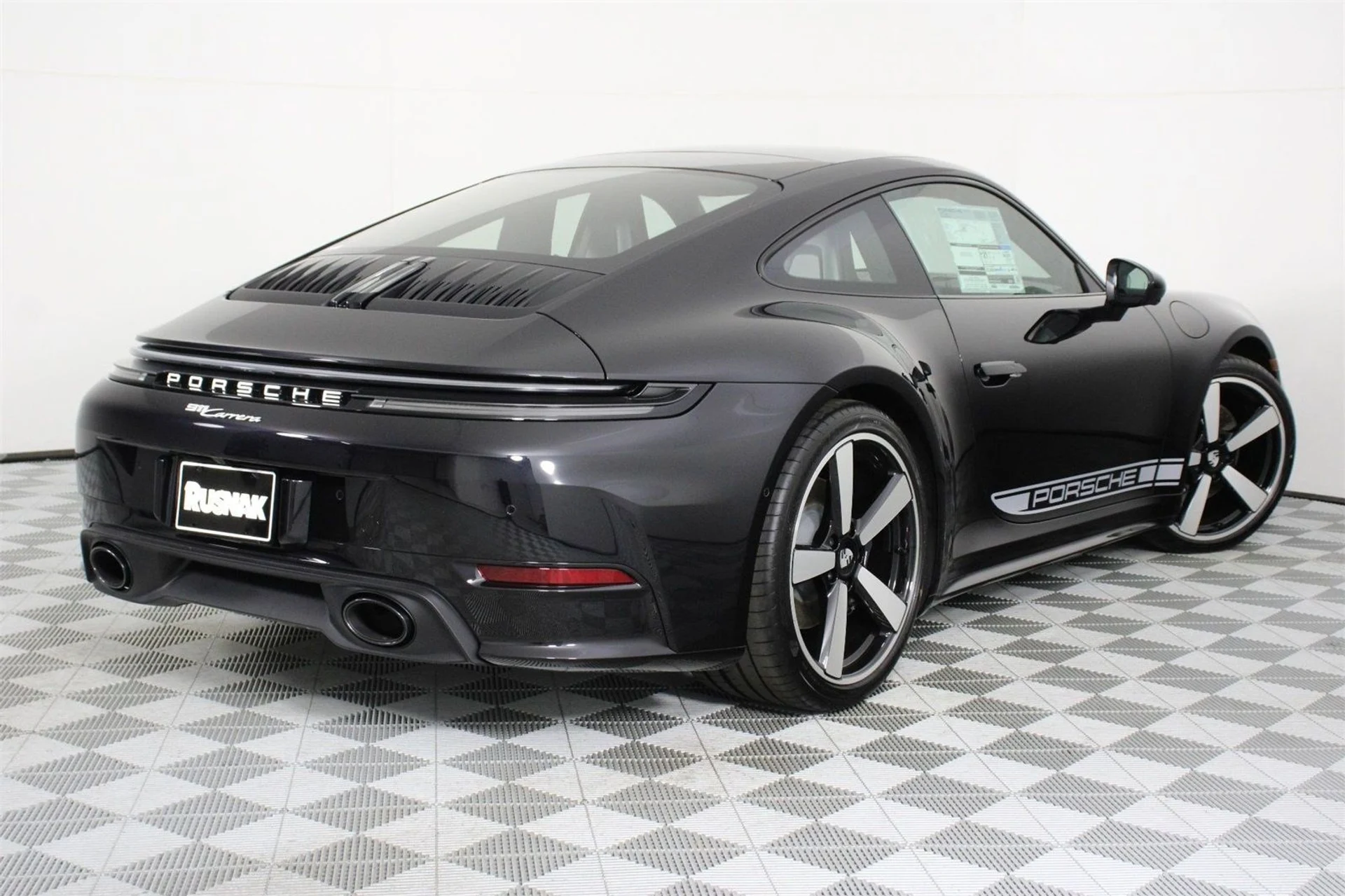 mph006_3576197298_f24acadacd6822826717fa7f946b5c1a_50bce4eeb6