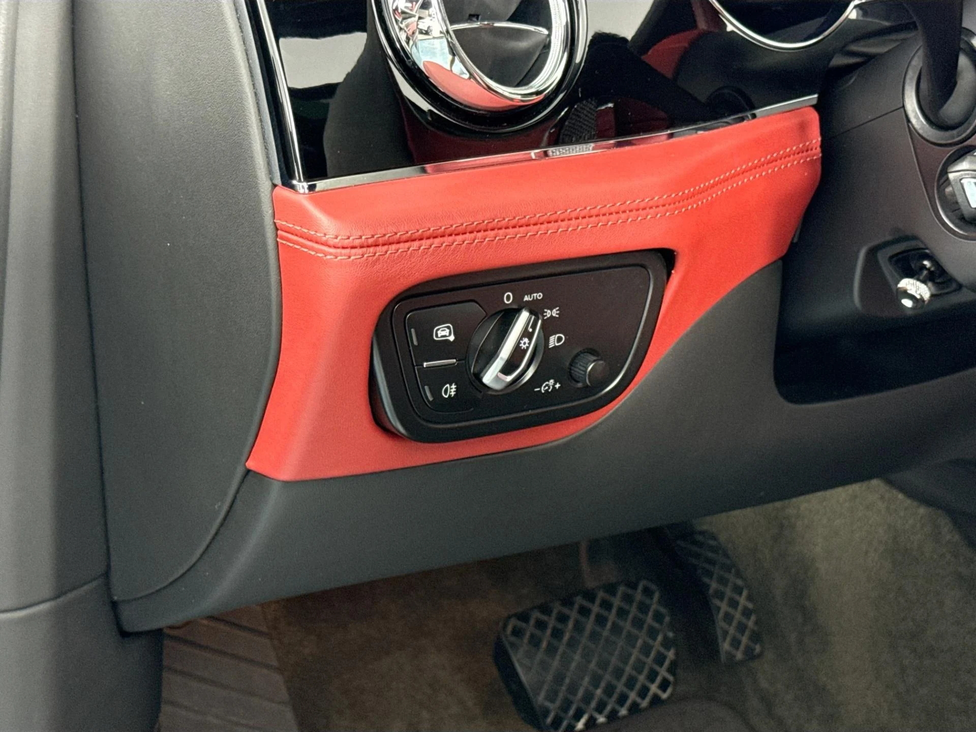 mph006_3581356310_Used_2022_Bentley_Bentayga_S_V8_1785194985_1f5bf794c1
