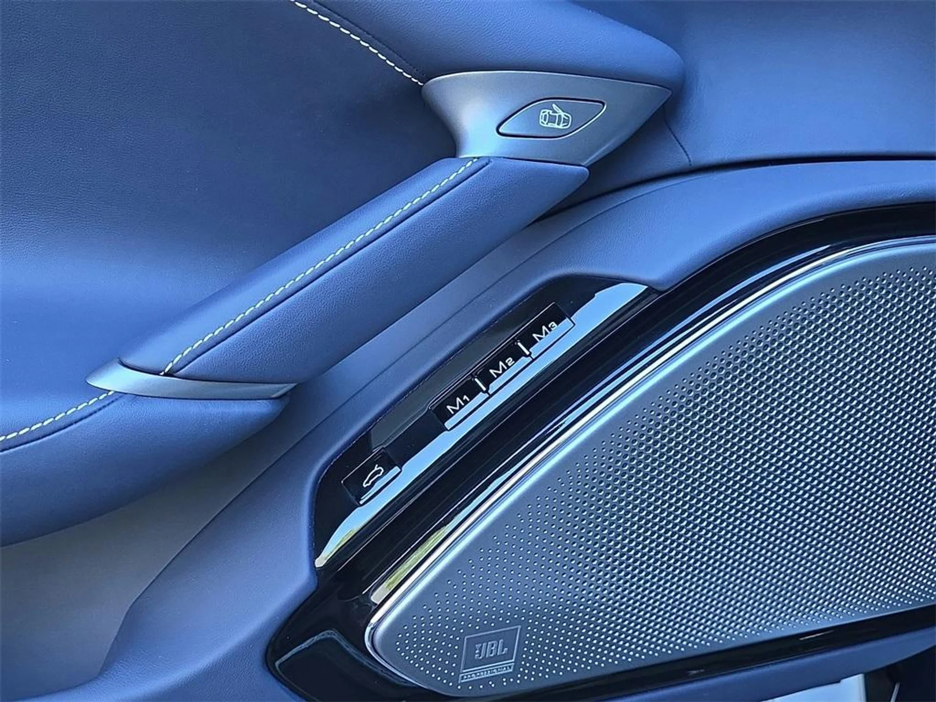 mph006_358220878_PNW_Hf_S24_Y_Qf_V4twn_LW_Kk0_I_Ef_Iv4_7ceb23e0e3