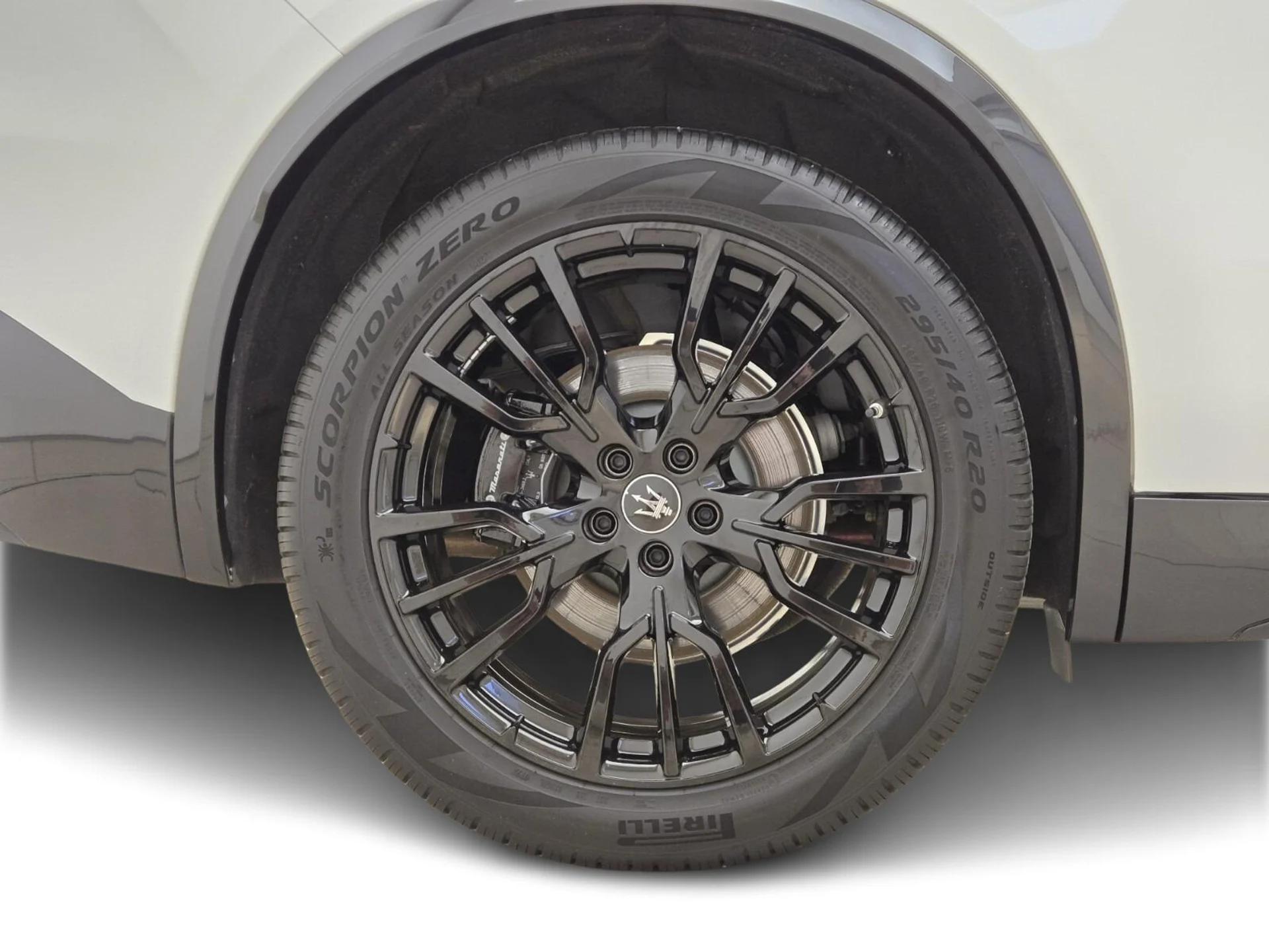 mph006_3582485855_Used_2025_Maserati_Grecale_Modena_1767077595_8f4e8ef89a