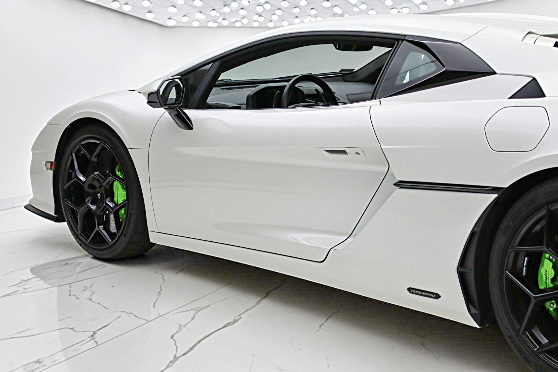 mph006_3584110513_Used_2026_Lamborghini_Temerario_LEASE_OPTIONS_AVAILABLE_d2eefb4283