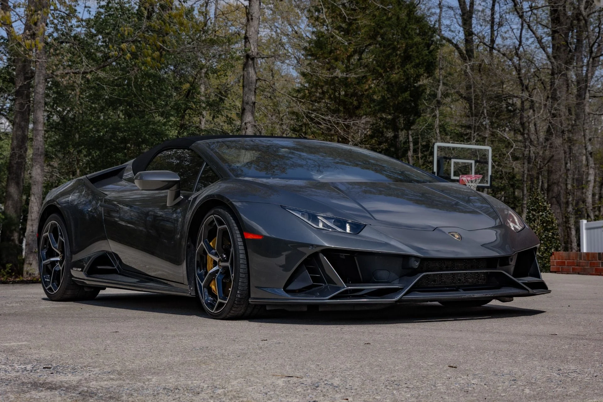 mph006_3587452284_Used_2020_Lamborghini_Huracan_EVO_Spyder_1777655683_aa0ae68bf6