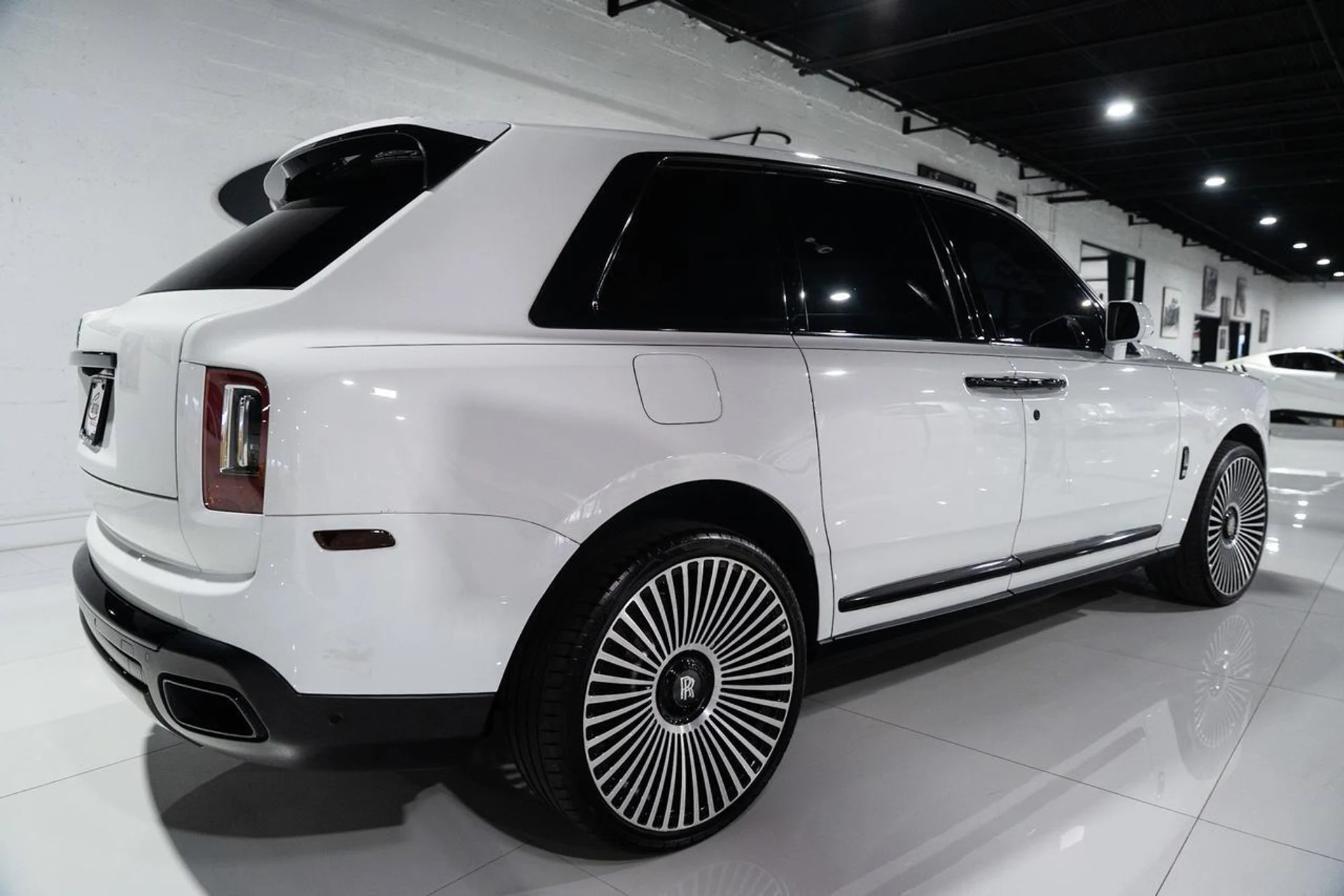 mph006_358810439_581ba6a6b88e0d405e3723326f102c92_9322227419