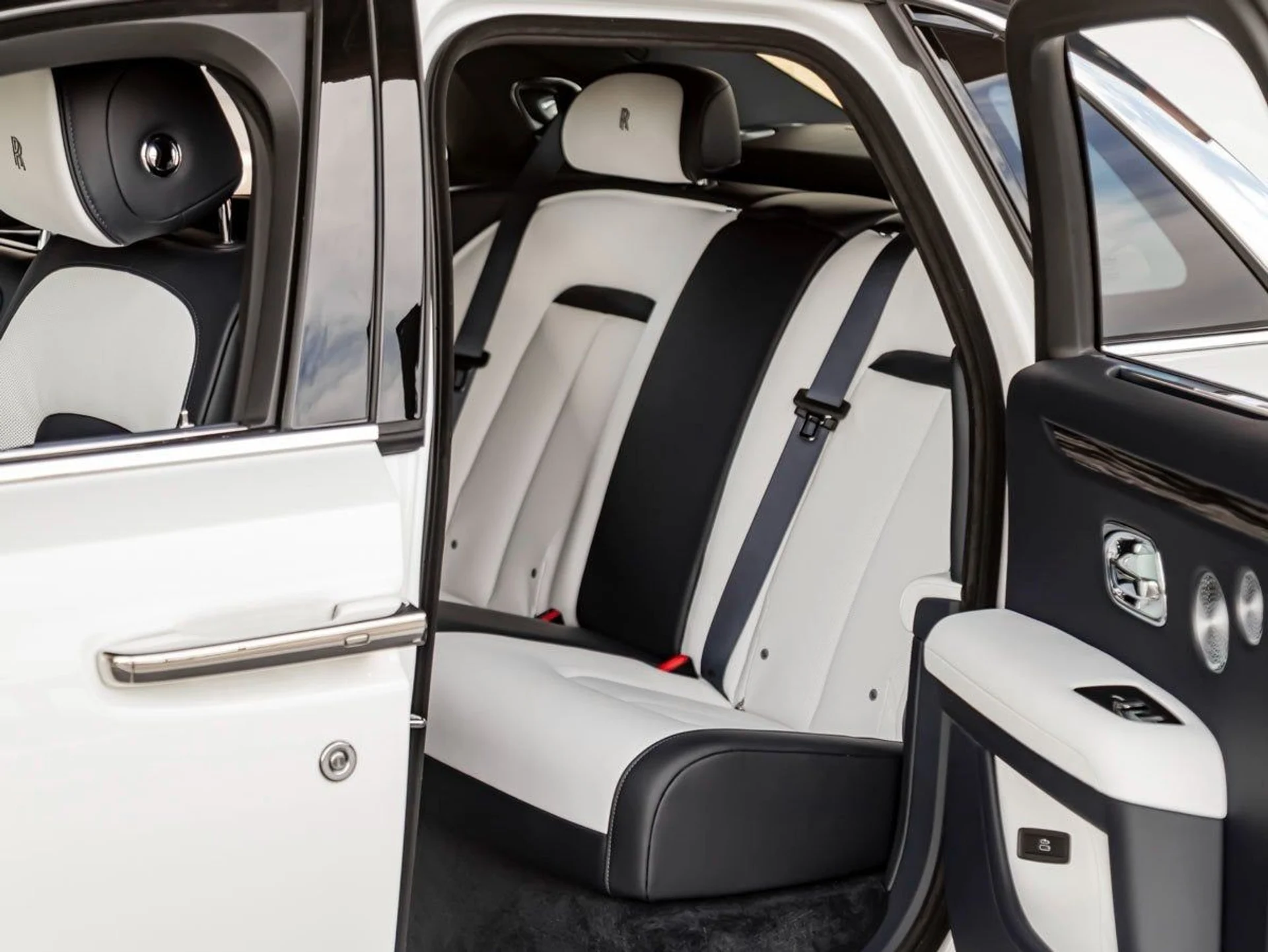 mph006_3596273627_7_61d5089917